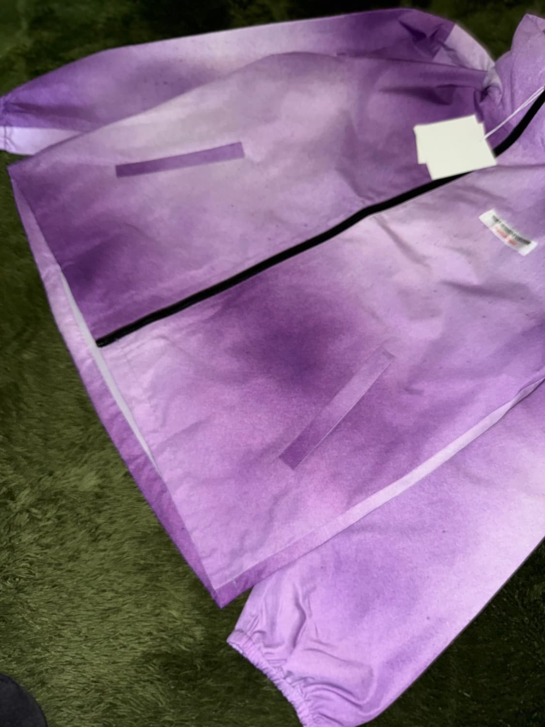 [M] 더뮤지엄비지터 스프레이 프린트 윈드브레이커 퍼플 상품이미지5