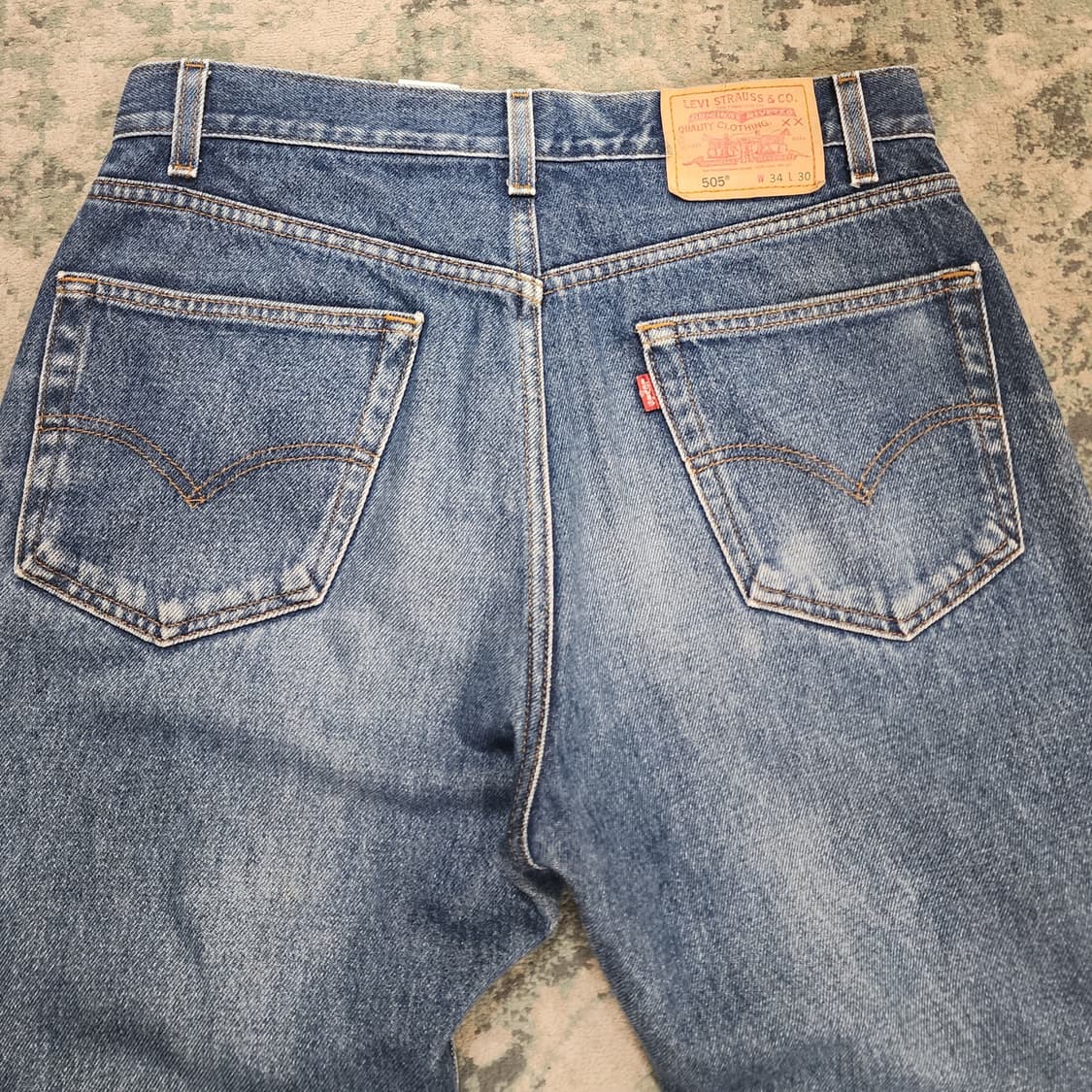 물빠짐이 매력적인 리바이스 505 데님팬츠 상품이미지6