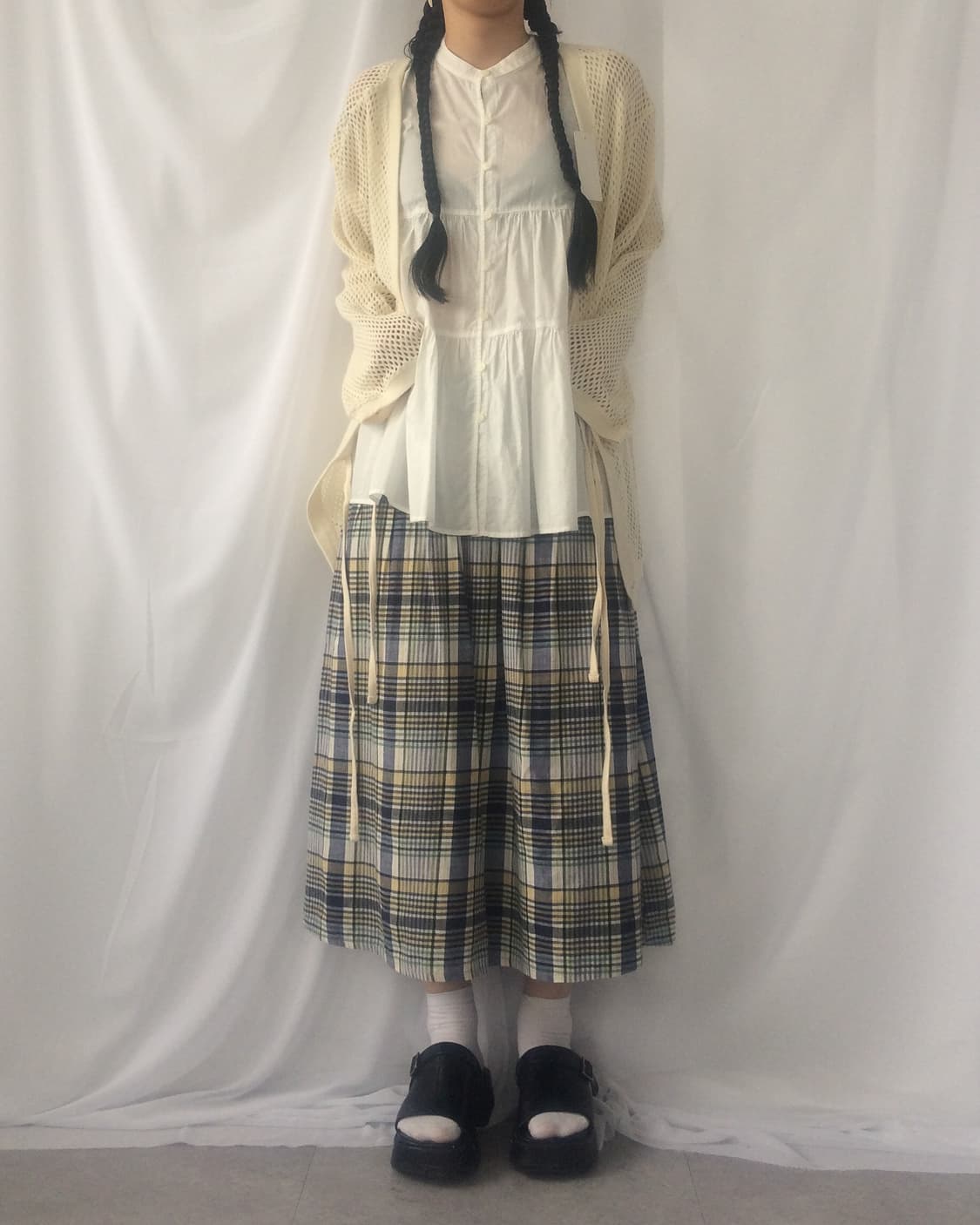 Tied punching knit cardigan 상품이미지7