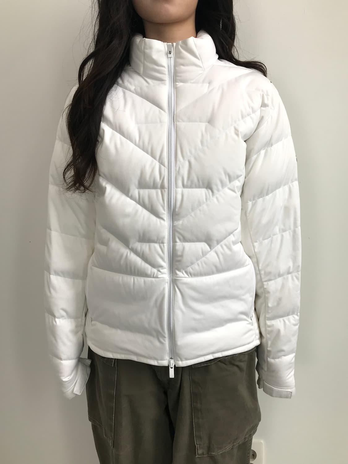 adidas Lightweight Down Jacket 상품이미지3
