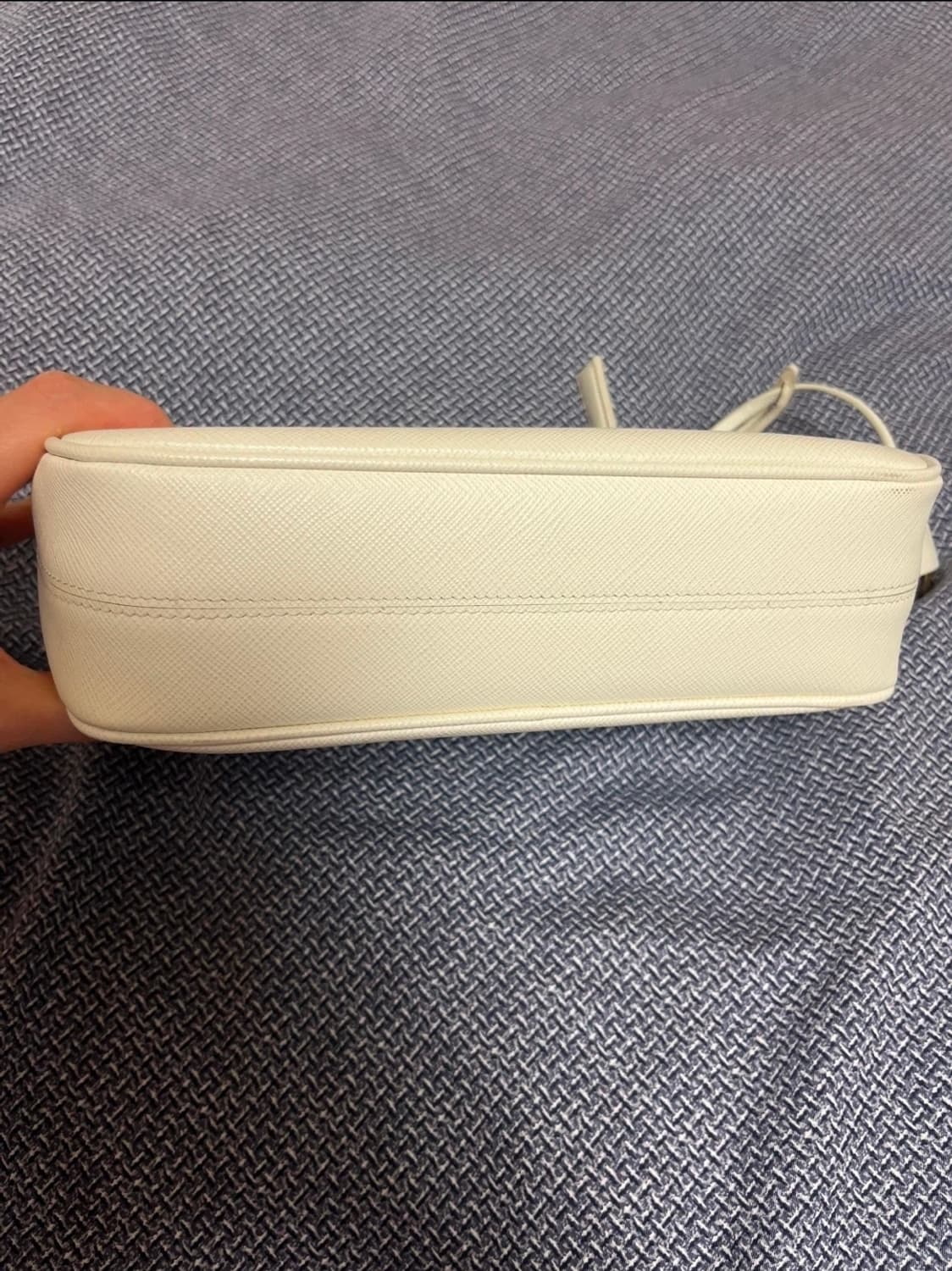 프라다 호보백(더현대정품) 상품이미지5