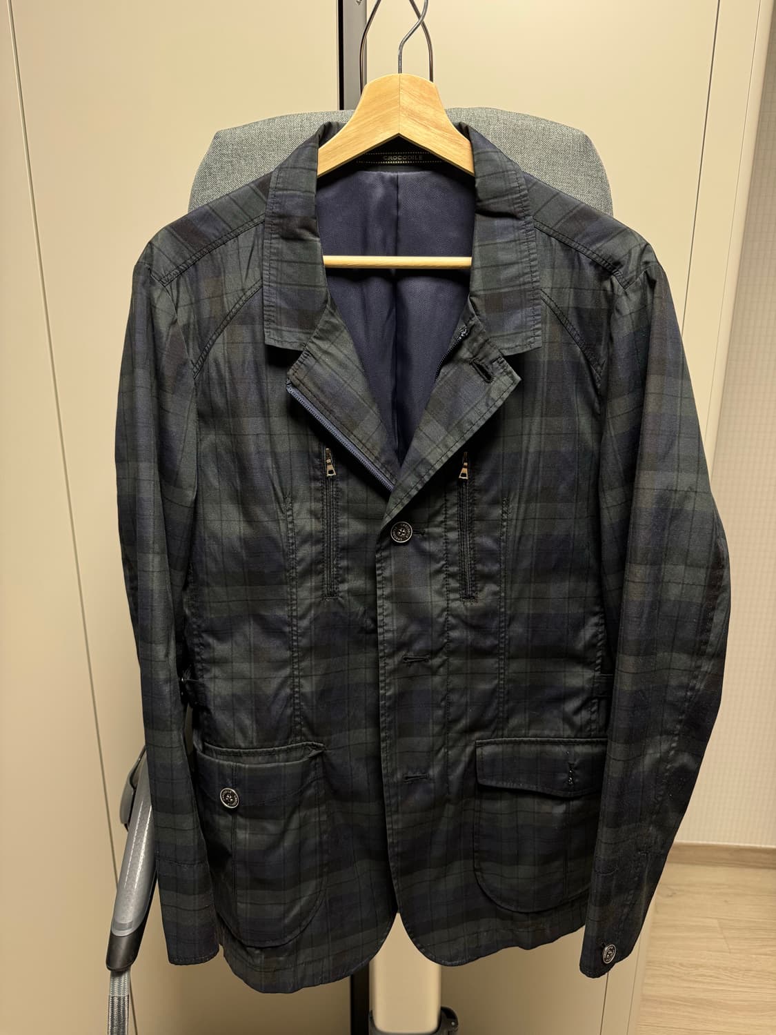 Crocodile Wooven Jacket 상품이미지1