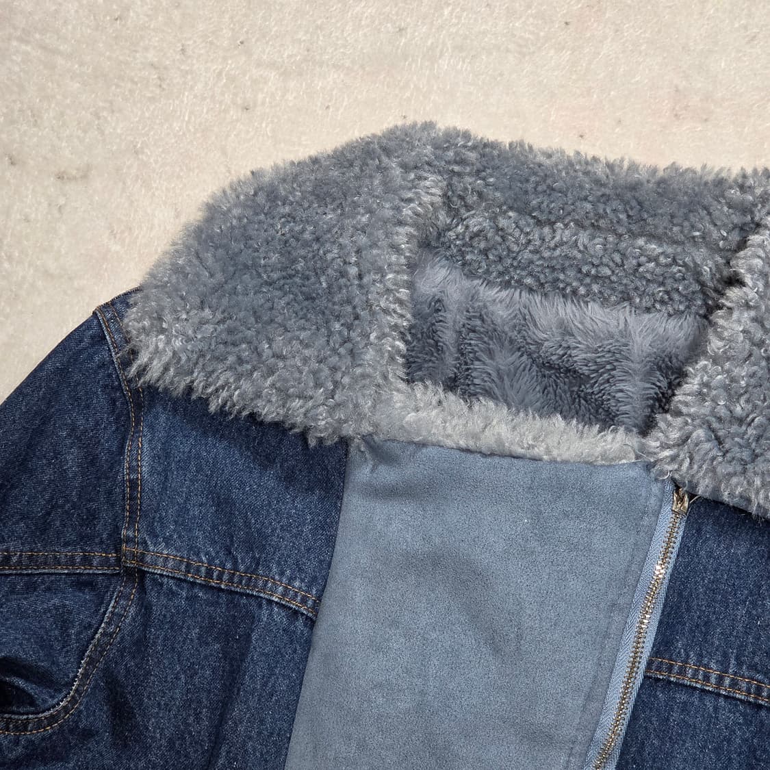 스카이 블루 데님 뽀글이 무스탕 자켓 상품이미지2