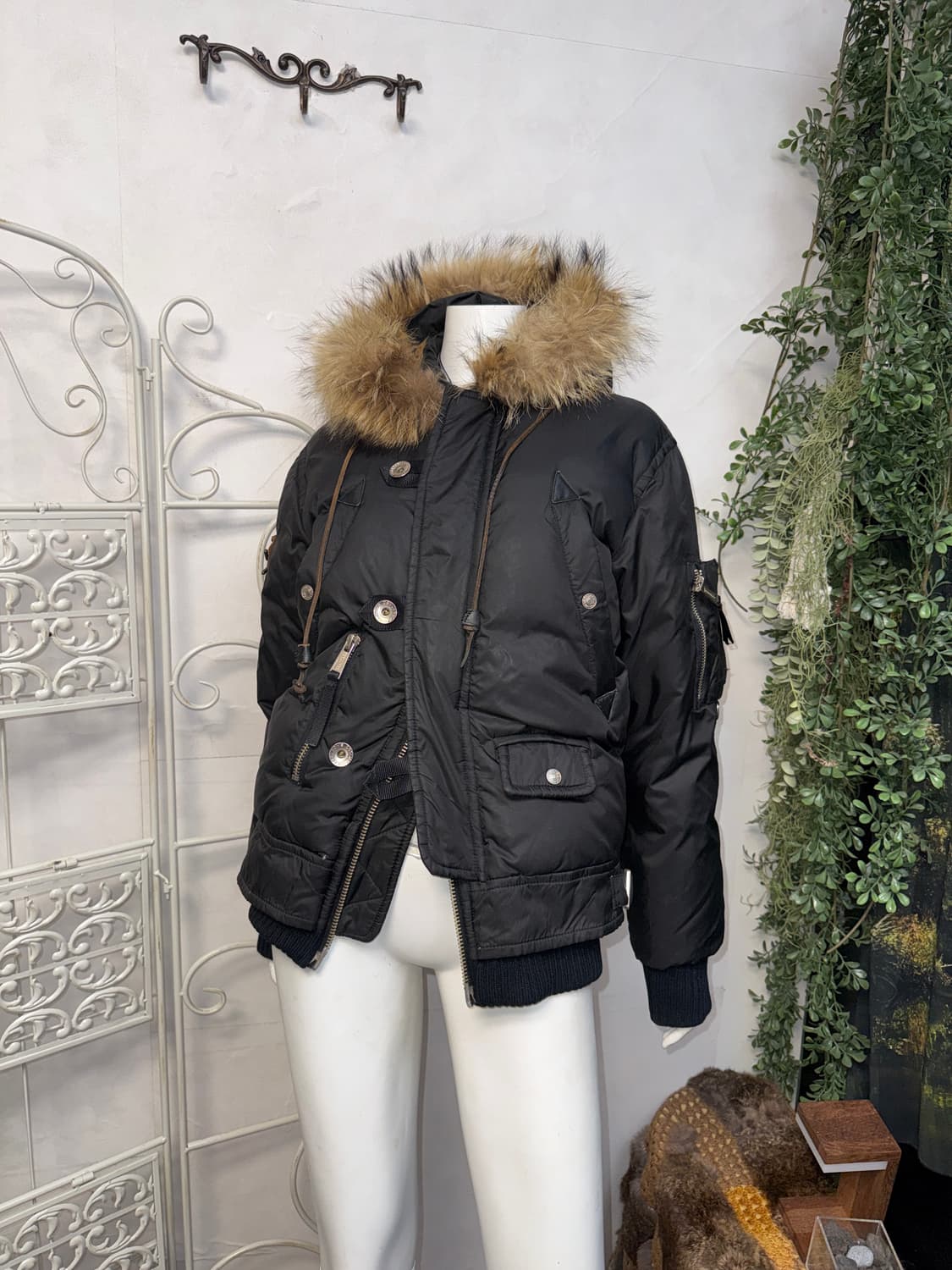 Dsquared raccoon fur down padding bomber 상품이미지8