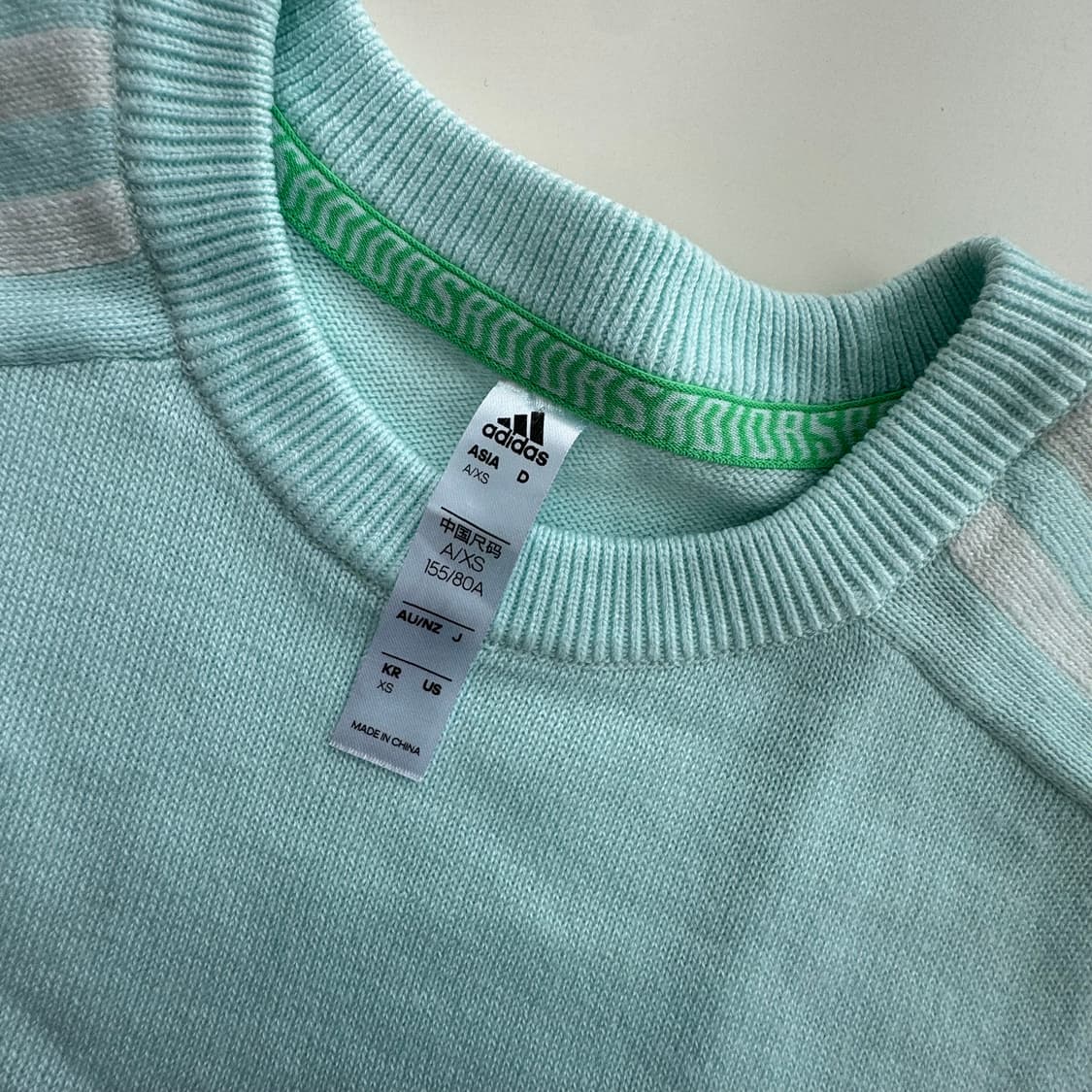 아디다스 민트 삼선 니트 티셔츠 XS 상품이미지2