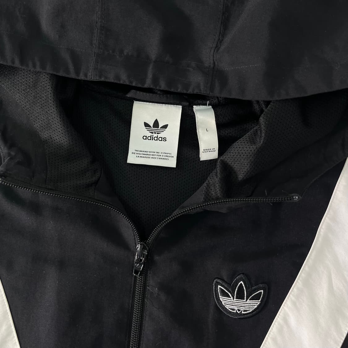 100 아디다스 범고래 윈드브레이커 자켓  상품이미지4