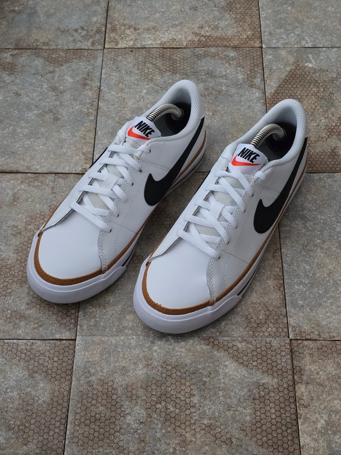 (240)나이키 코트 레거시 레더 스니커즈 상품이미지1