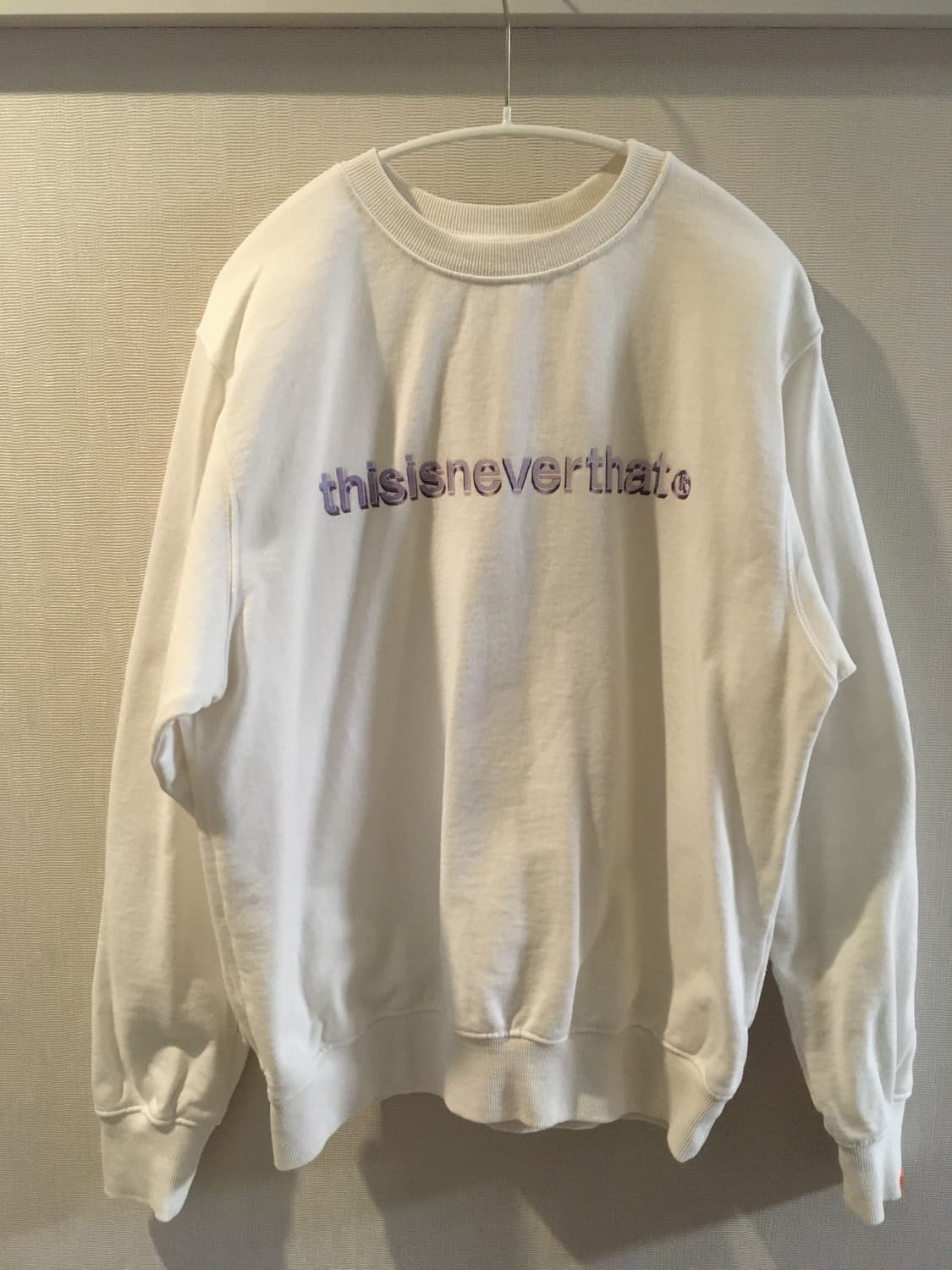 디스이즈네버댓 화이트 맨투맨 S 상품이미지2