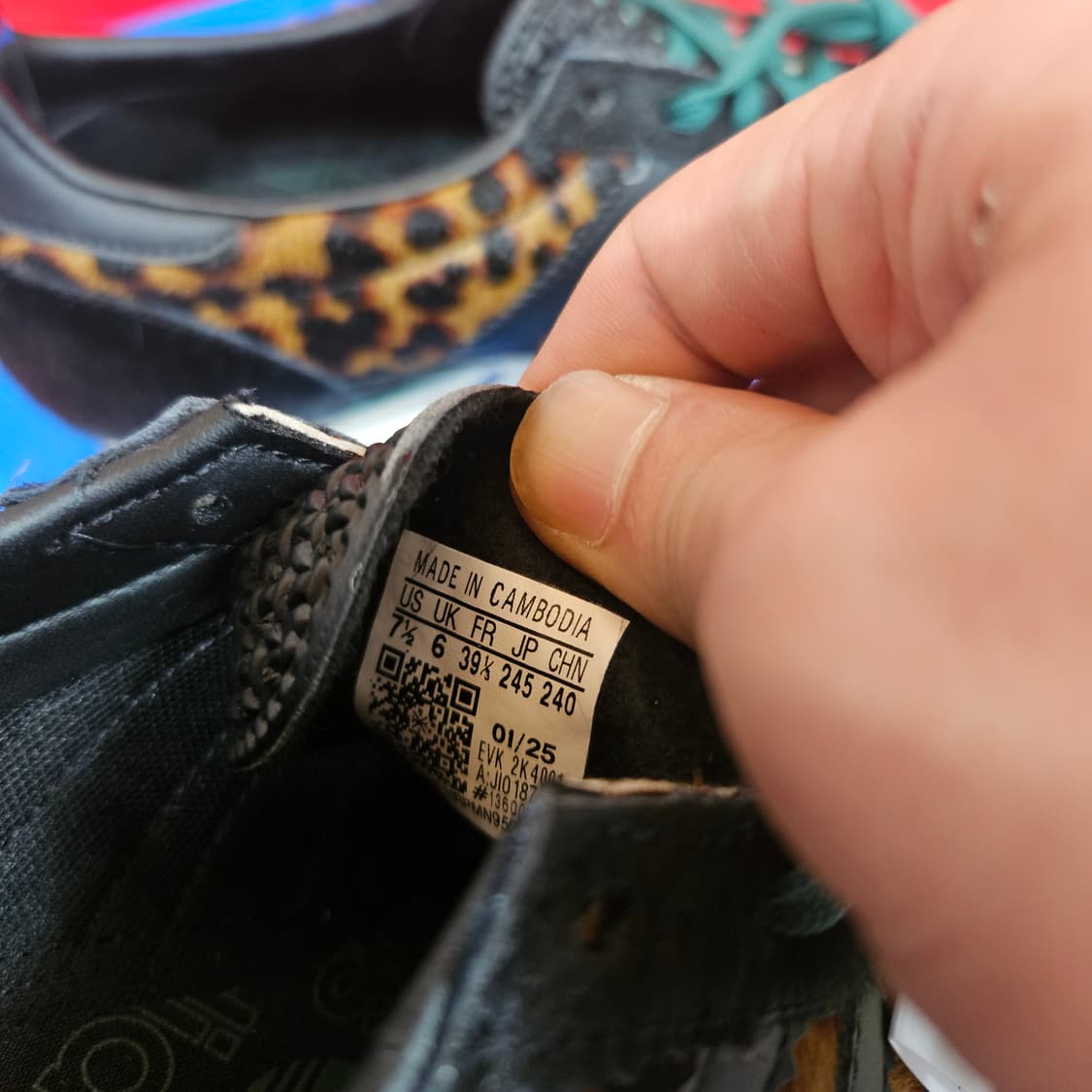 (새상품) 아디다스(Adidas) 레오파드 코어 오프화이트 240size 상품이미지7