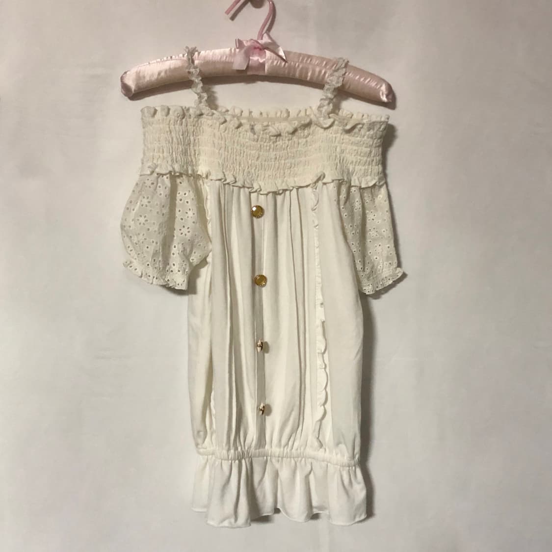 리즈메로 레이스 오프숄더 티셔츠 화이트 상품이미지8