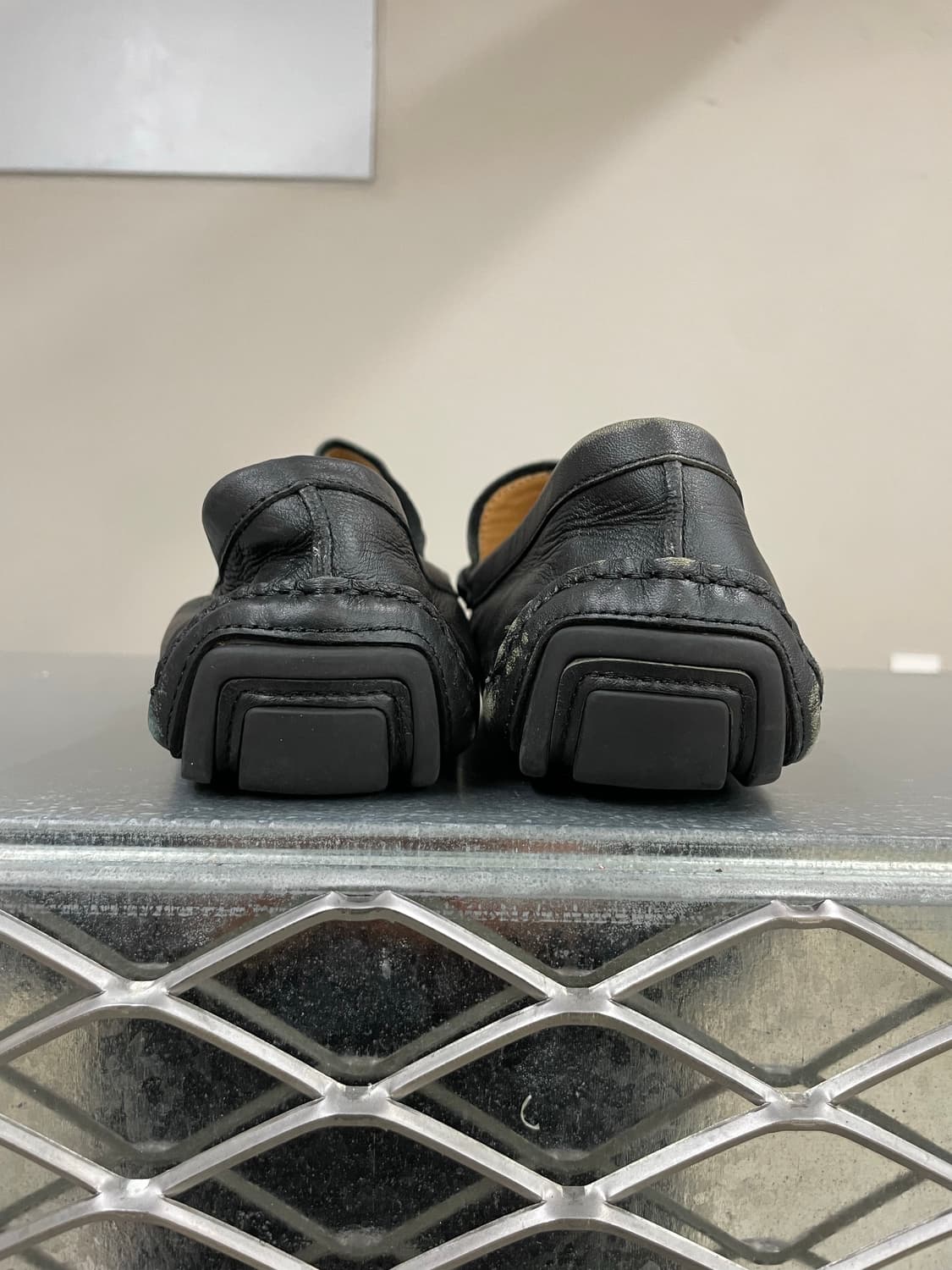 구찌 블랙 레더 홀스빗 로퍼 8 상품이미지3