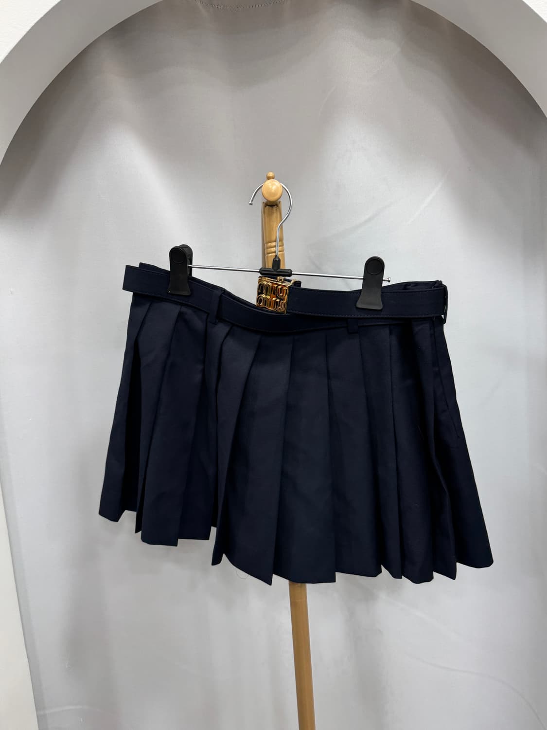 미우미우 플리티드 플리츠 스커트 38사이즈 상품이미지1