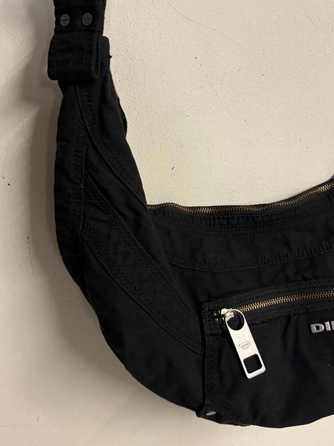 DIESEL archive shoulder bag black  상품이미지2