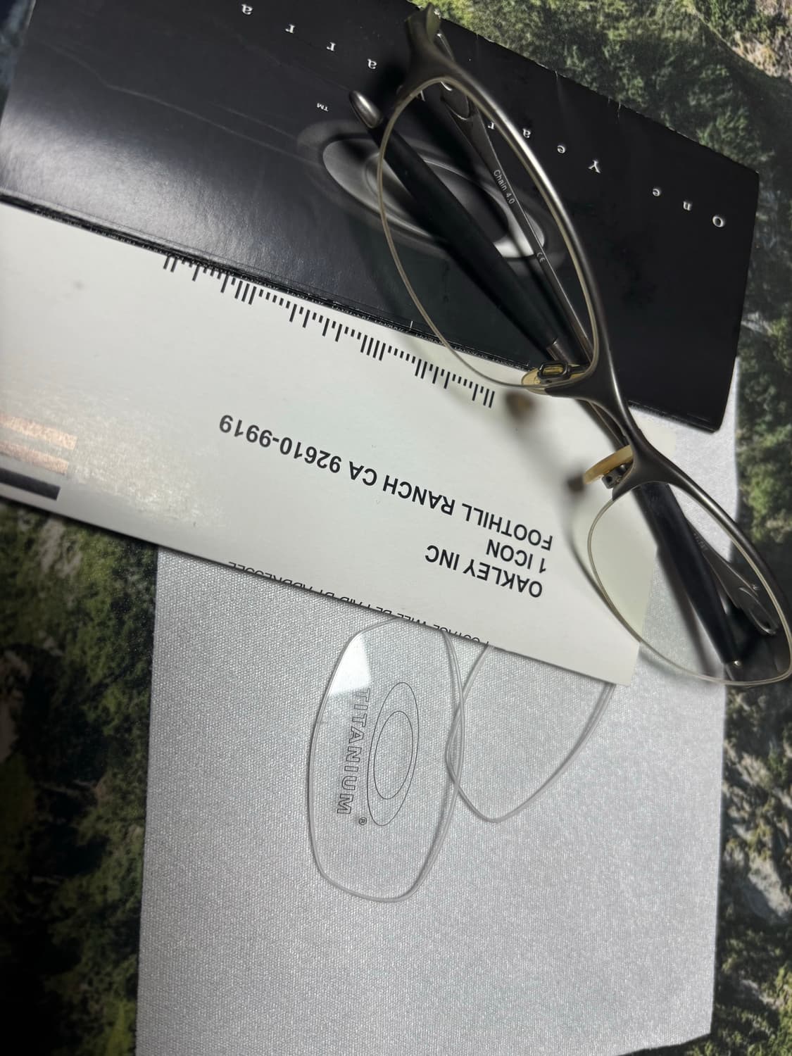 Oakley 오클리 chain 4.0 티타늄 라이트 긱시크안경 상품이미지1