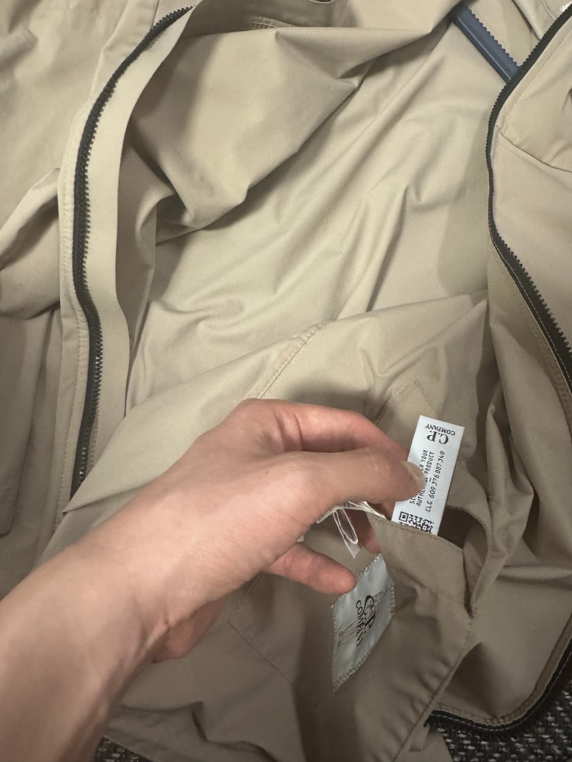 cp컴퍼니 바람막이 52 상품이미지5