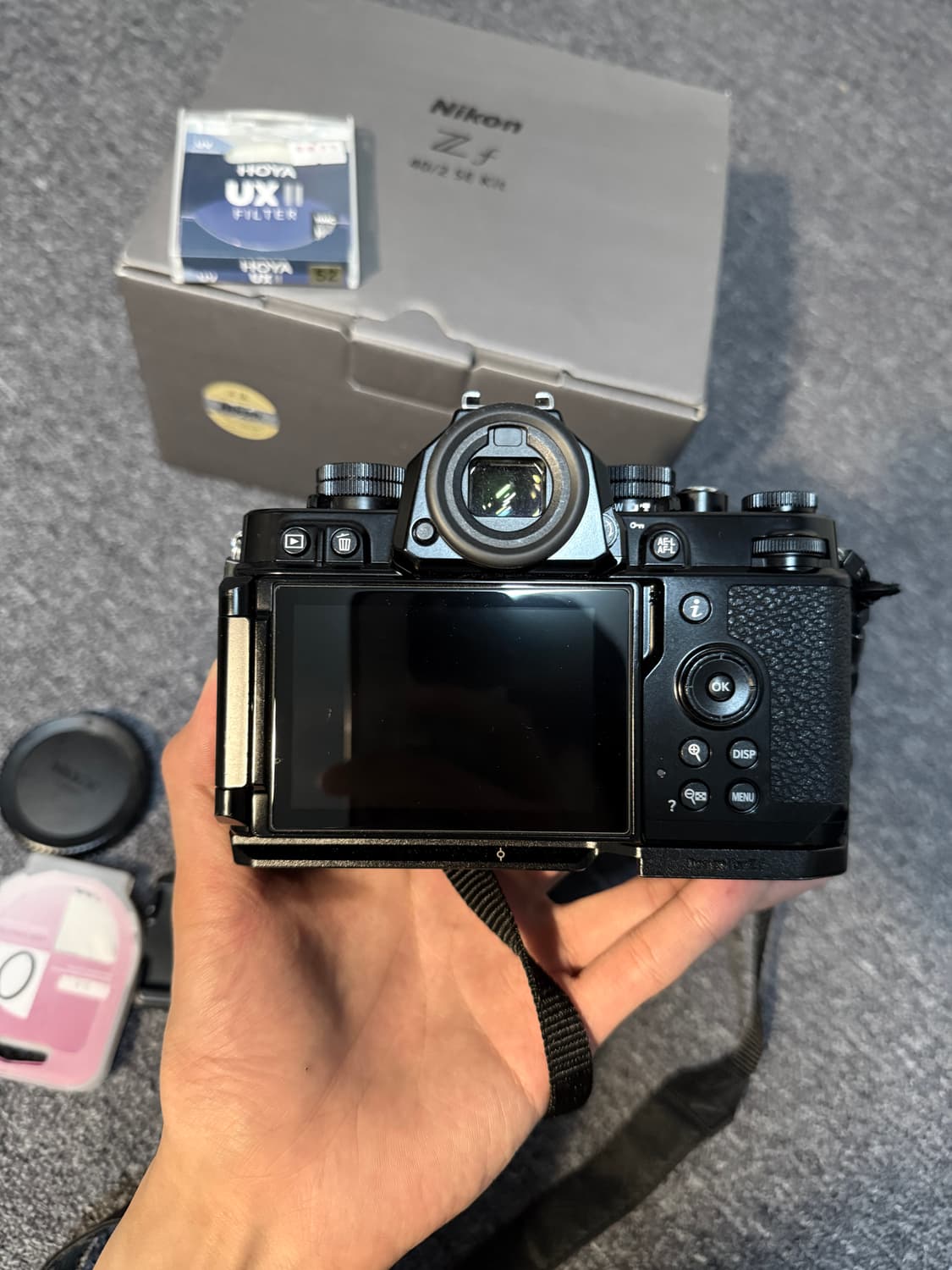 니콘 Zf 40mm f/2 SE Kit 상품이미지2