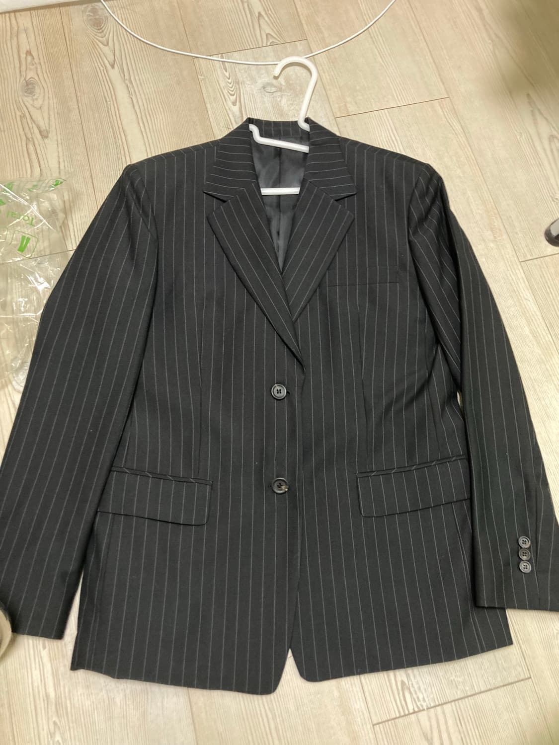 오어 스트라이프 자켓 스커트 셋업 상품이미지1