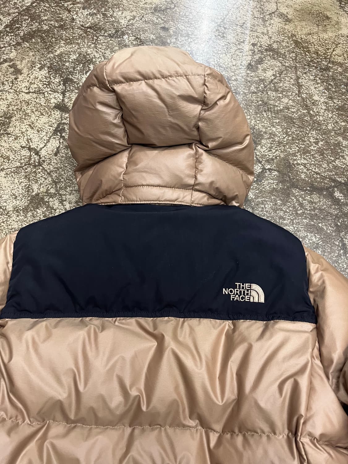 노스페이스 700 눕시2 구스패딩 상품이미지6