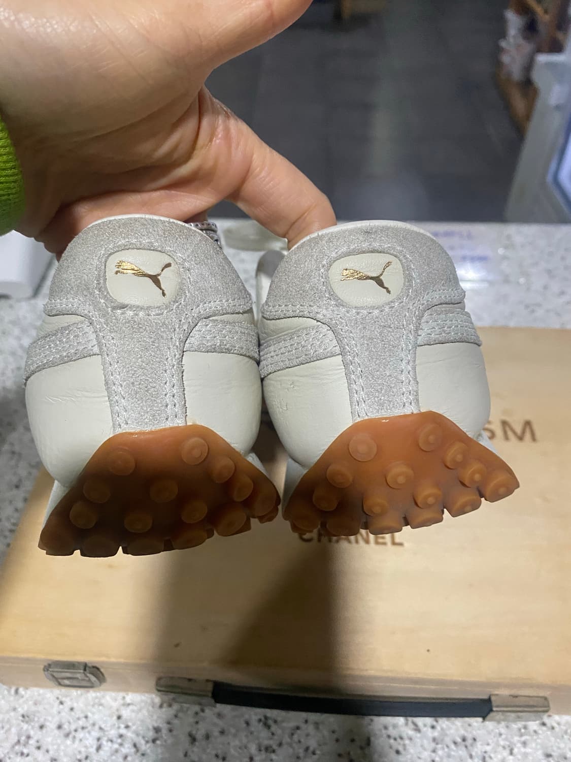 퓨마 아이보리 스니커즈 230 상품이미지3