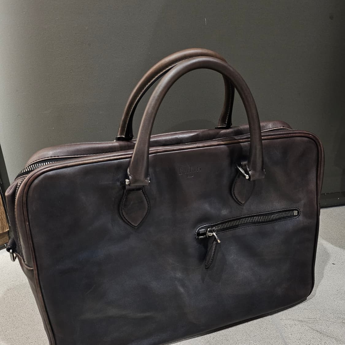 벨루티 원주르 ZIP 가죽 브리프 케이스 상품이미지3