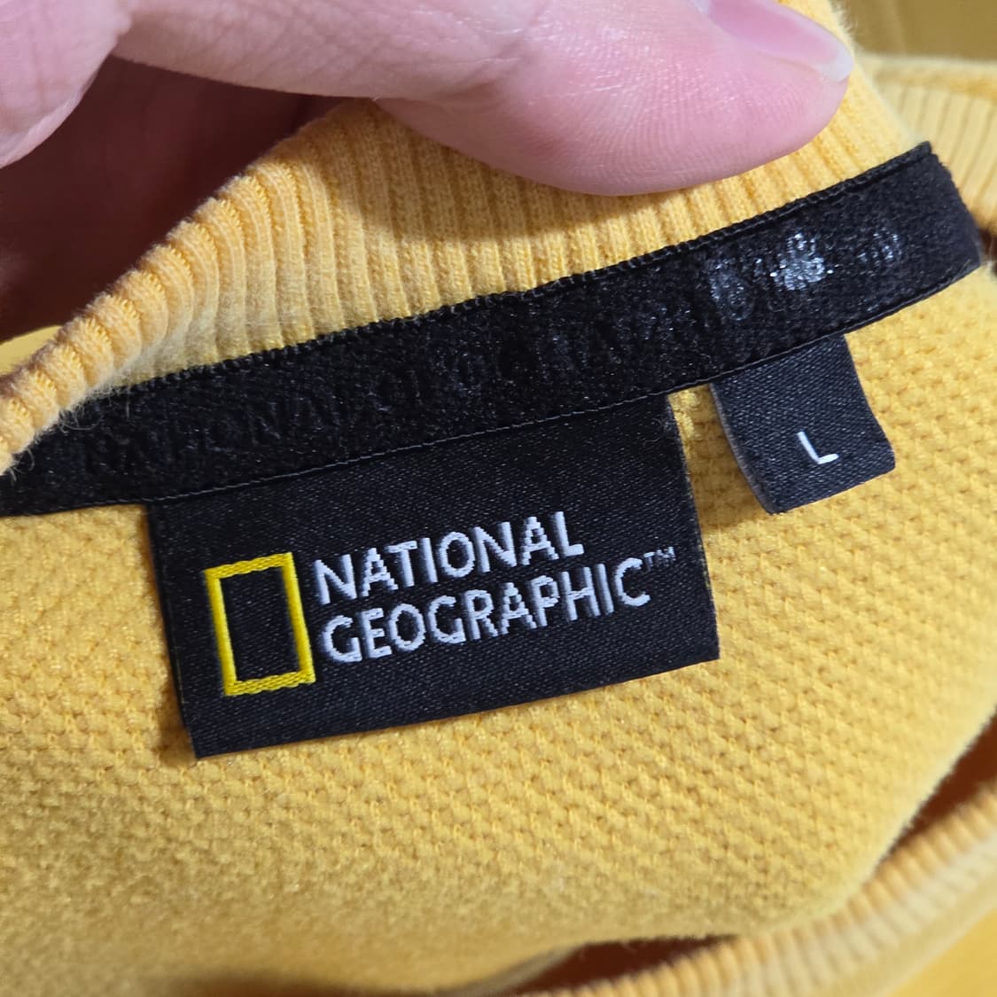 내셔널지오그래픽 옐로우 맨투맨 상품이미지7