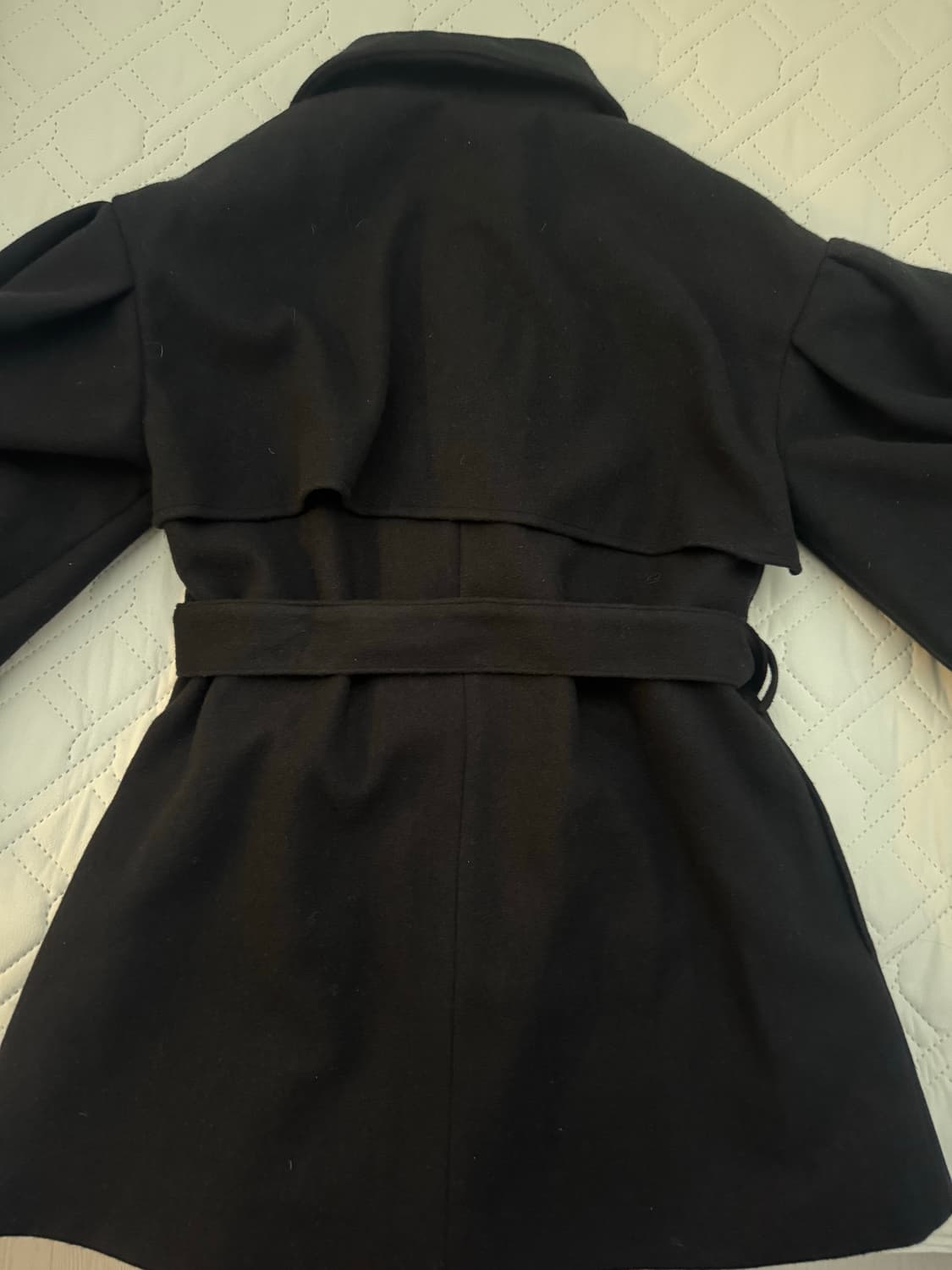 A라인 벌룬 미디움 숏코트 블랙 상품이미지1