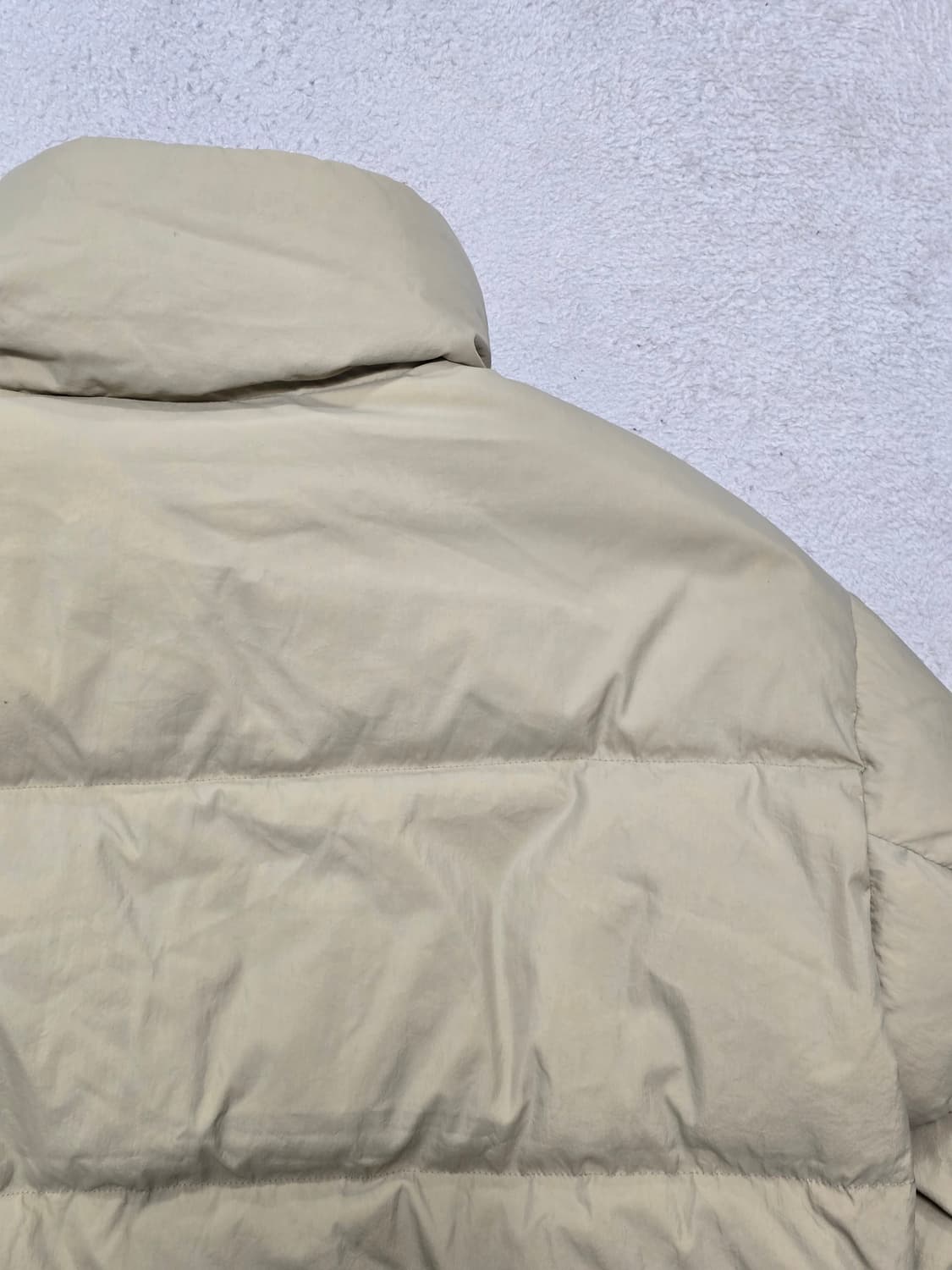 커스텀멜로우 새드스마일 다운 숏패딩 상품이미지5