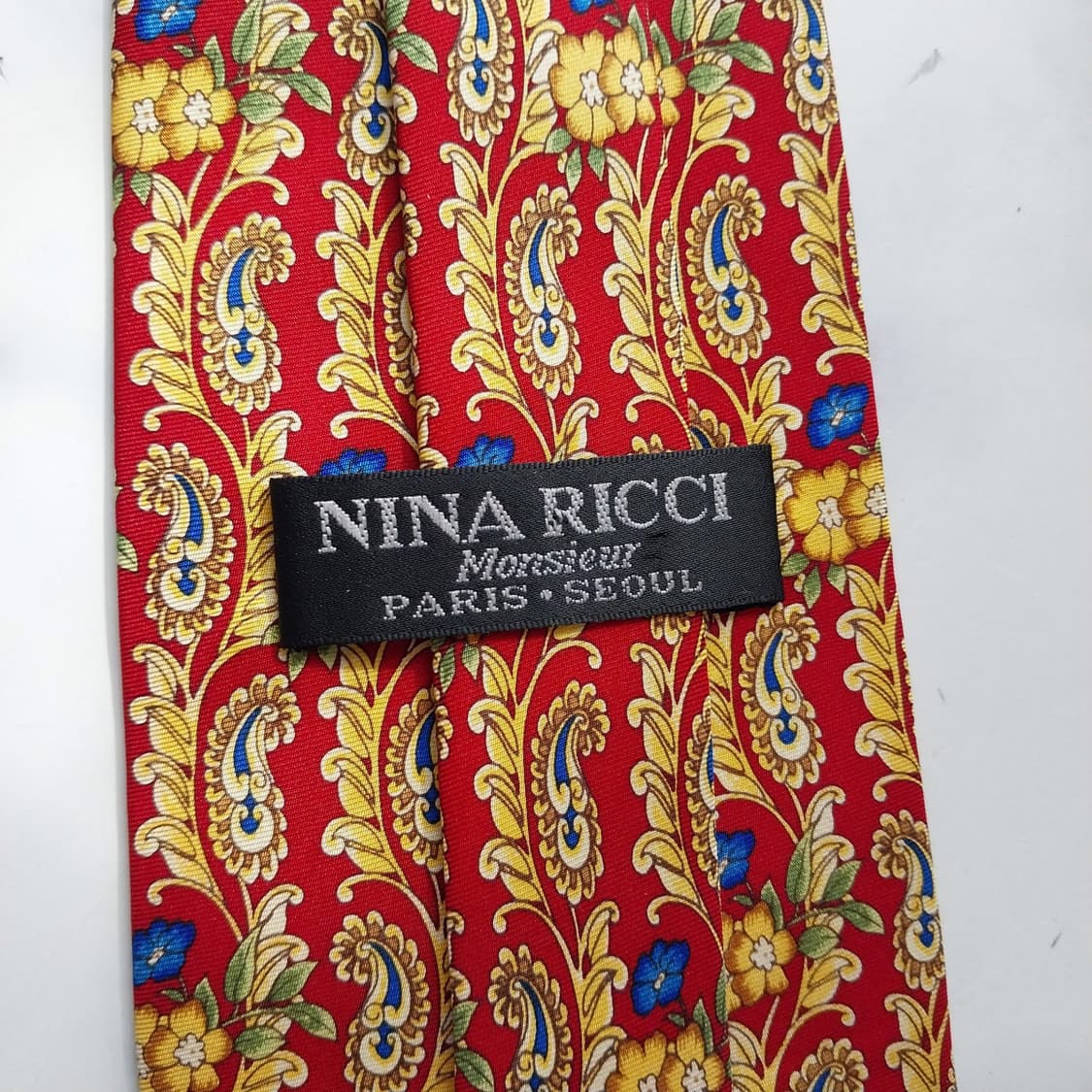 니나리치 레드 페이즐리 플라워 넥타이 9.9cm A+등급 K2338
 상품이미지9