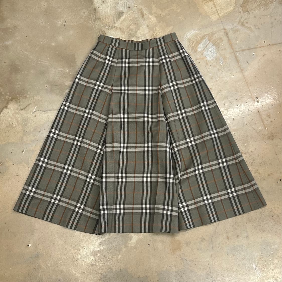 버버리 롱치마 상품이미지3