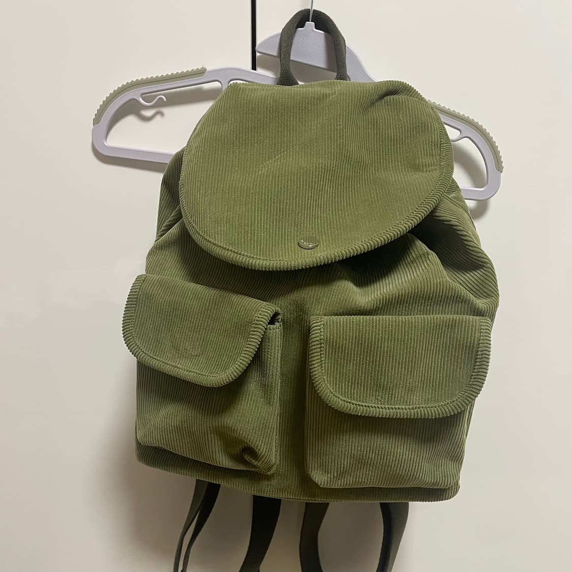 Kul 큘 포켓 백팩 그린 상품이미지3