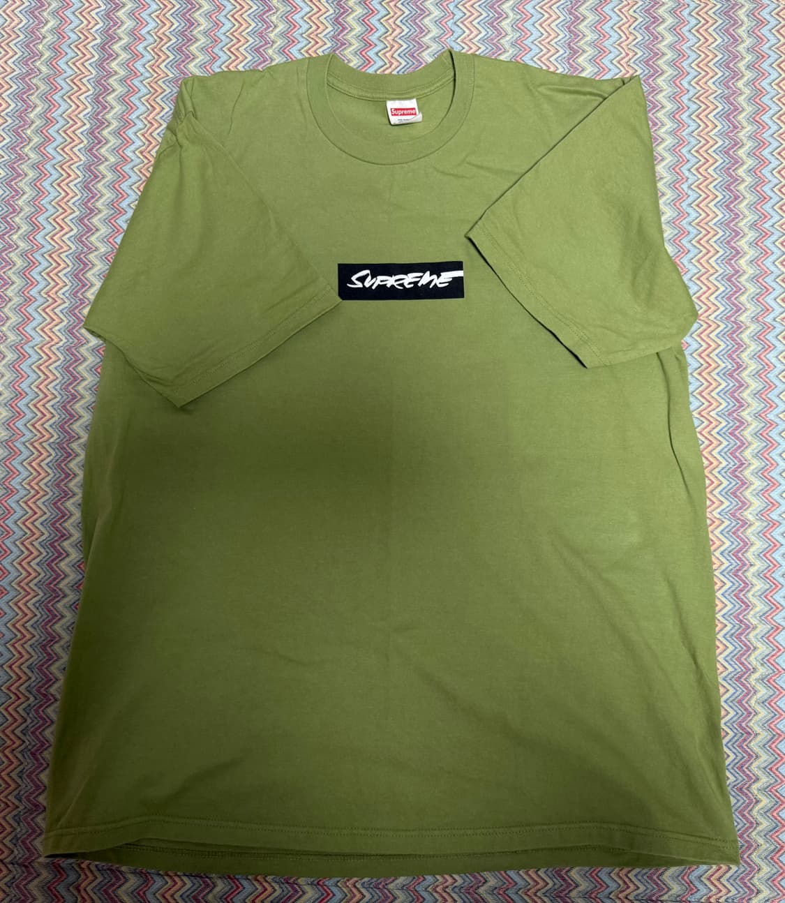 (XL) 슈프림 퓨추라 박스로고 티셔츠 모스 - 24SS 상품이미지1