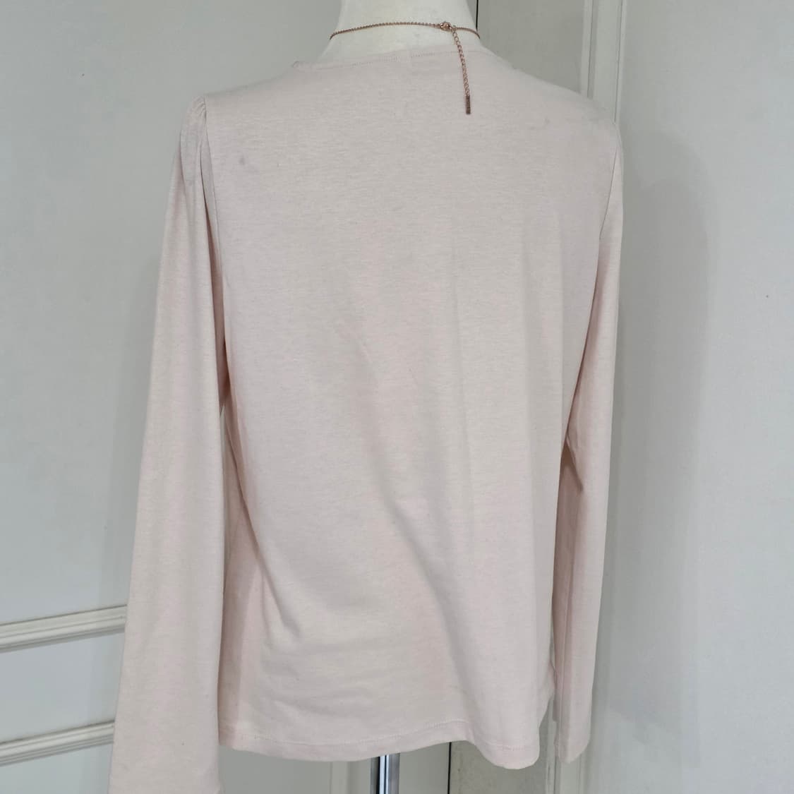 Zishen 빈티지)딸기우유 베이지핑크 공겜여주 프릴 블라우스 롱슬리브 상품이미지5