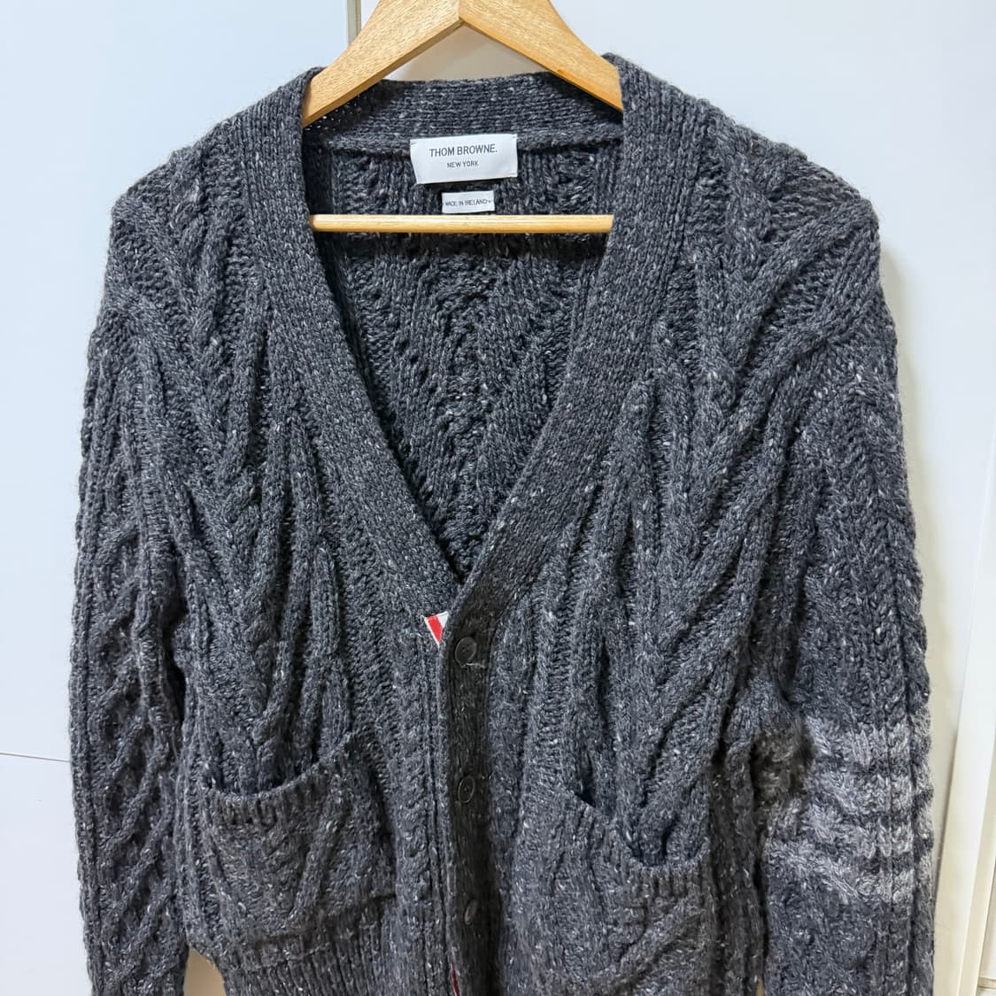 톰브라운 사선완장 아란케이블 가디건
4사이즈  상품이미지2