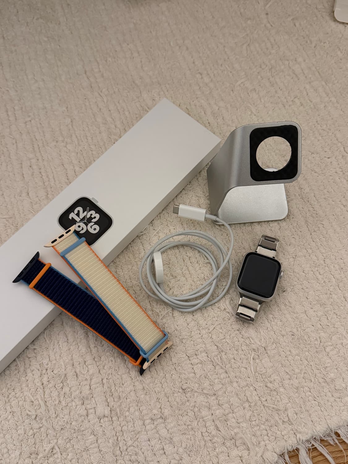 애플워치 SE 실버 40mm 스테인리스 상품이미지2