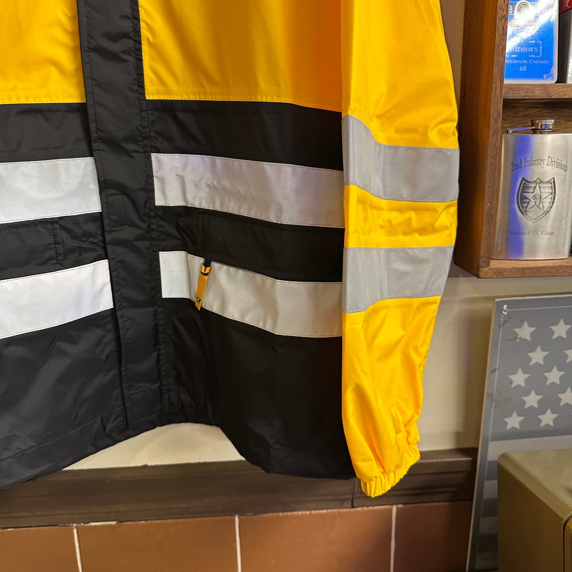 Deutsche Post 바람막이 자켓 상품이미지3