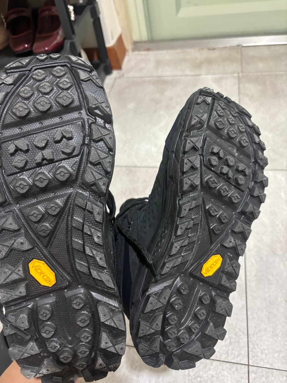 호카 오네오네 울트라 하이 고어텍스 250 상품이미지3