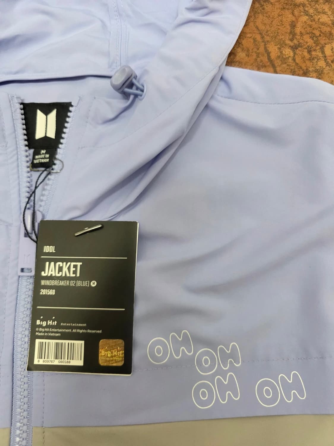 [새제품] BTS IDOL 테마 윈드브레이커 바람막이 M 상품이미지4