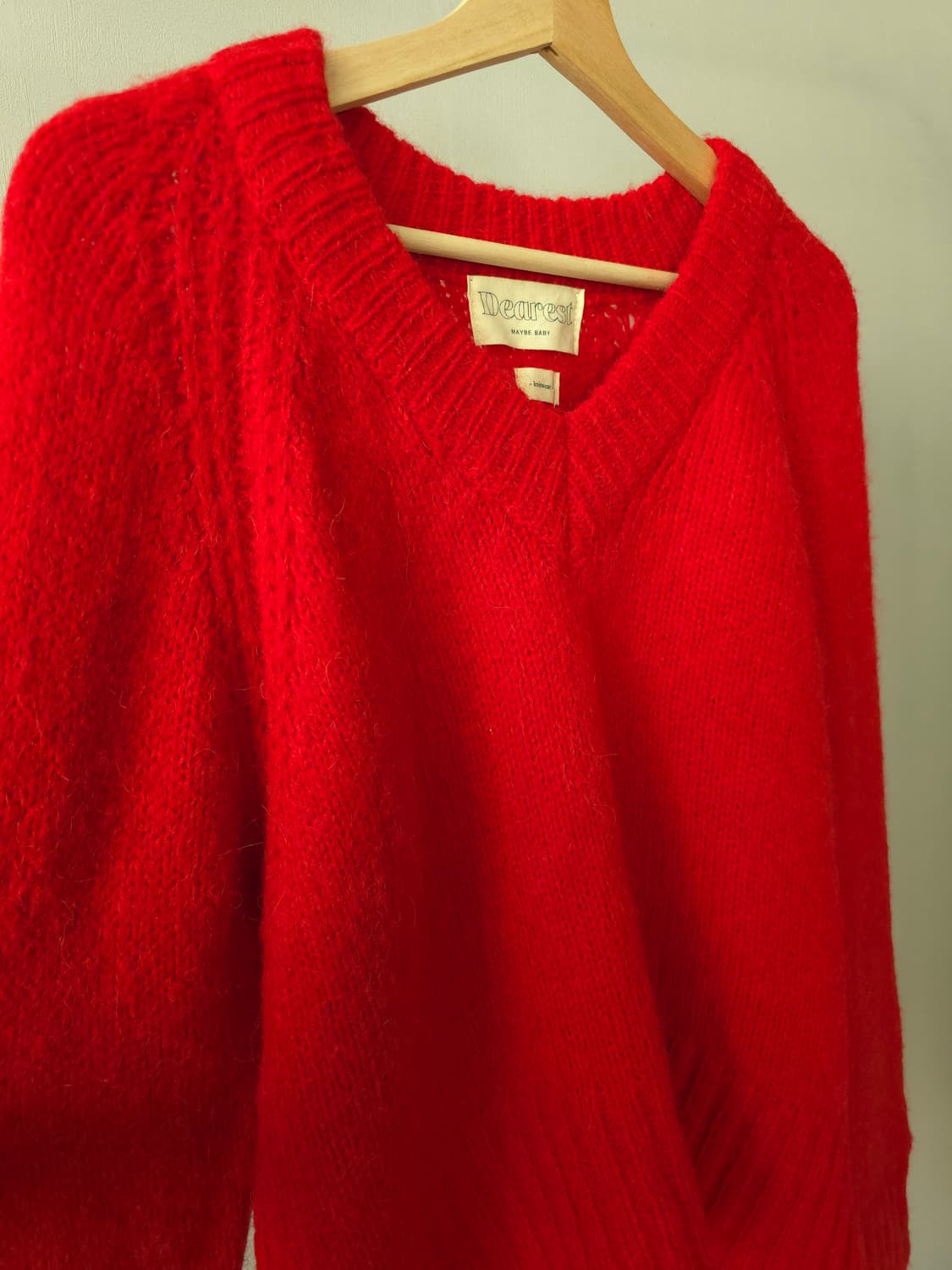 Dearest 포근한 레드 브이넥 니트 상품이미지2
