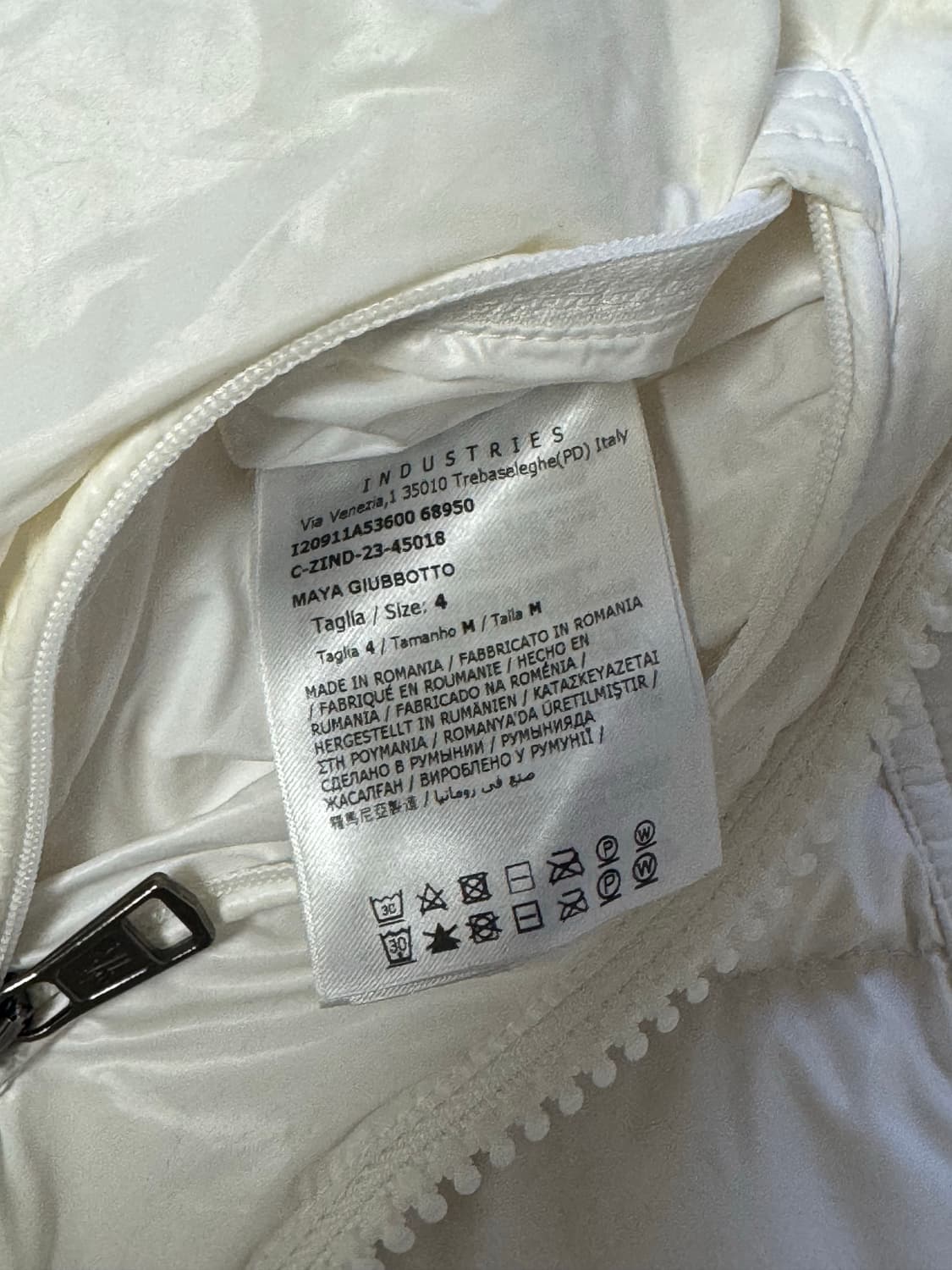 몽클레어 마야 패딩 화이트 4사이즈 상품이미지4