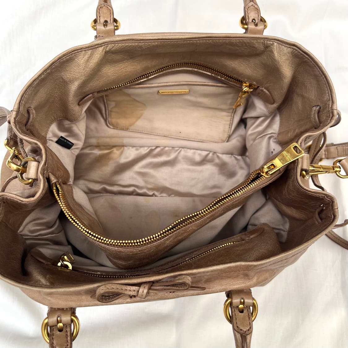 미우미우 2-way 비텔로 샤인 보우백 상품이미지10