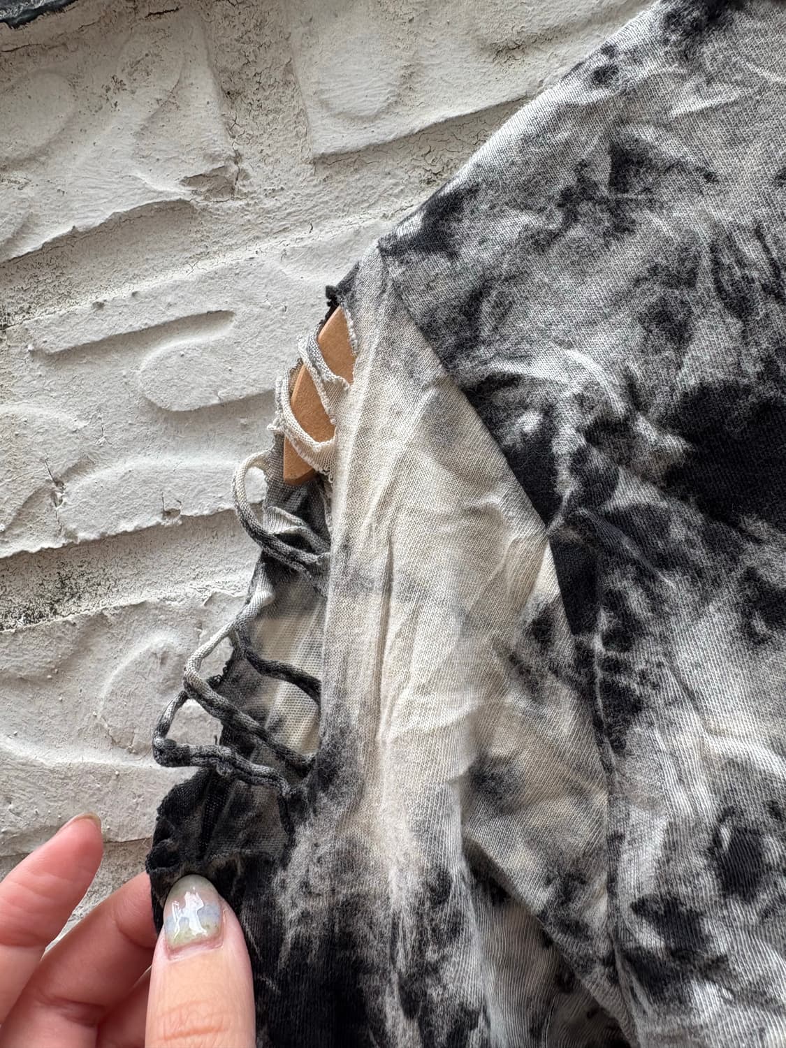 타이다이 데미지 디테일 탑 상품이미지4