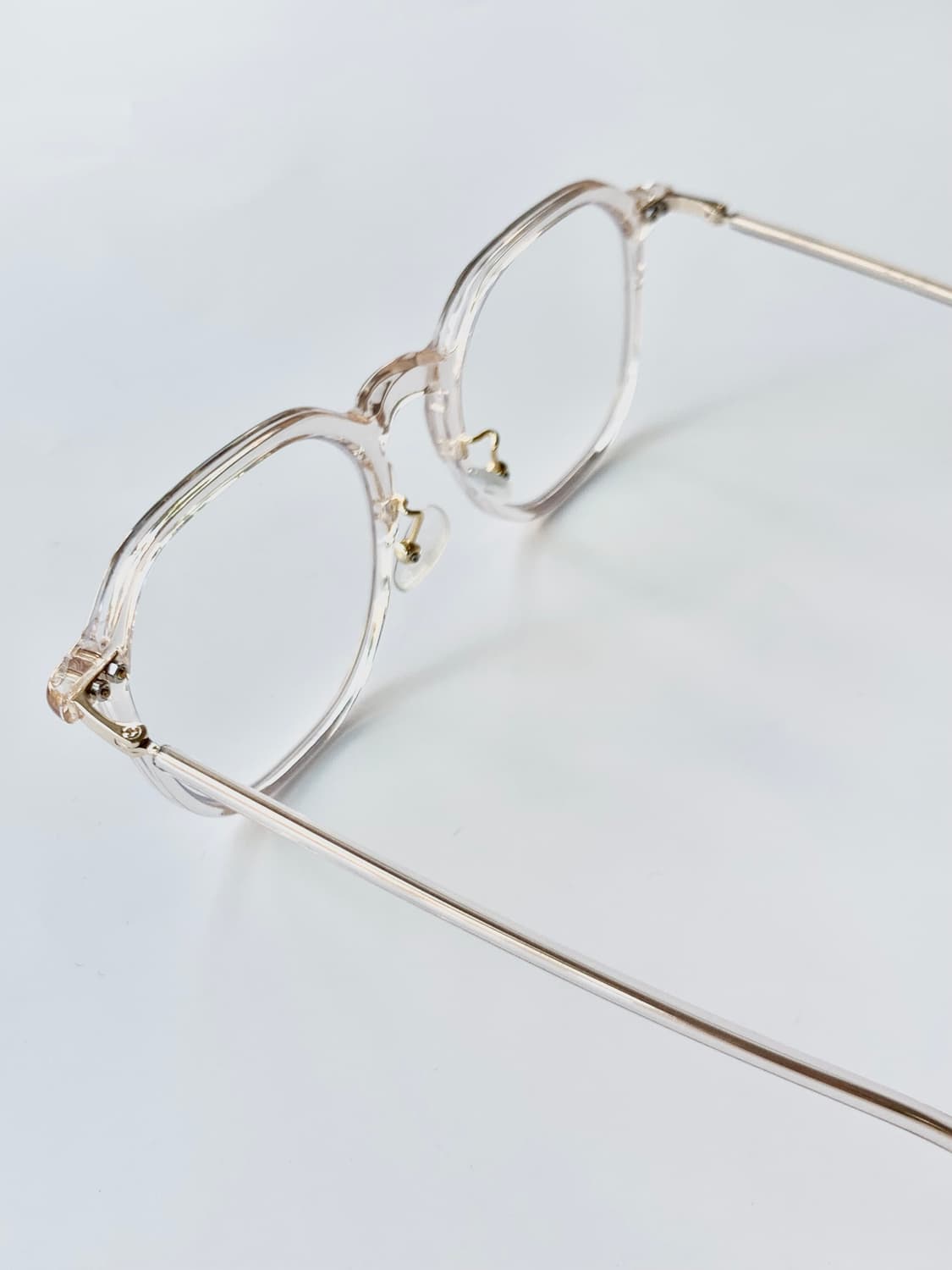 오피스 안경 코받침있는 뿔테 블루라이트렌즈포함   324 상품이미지5