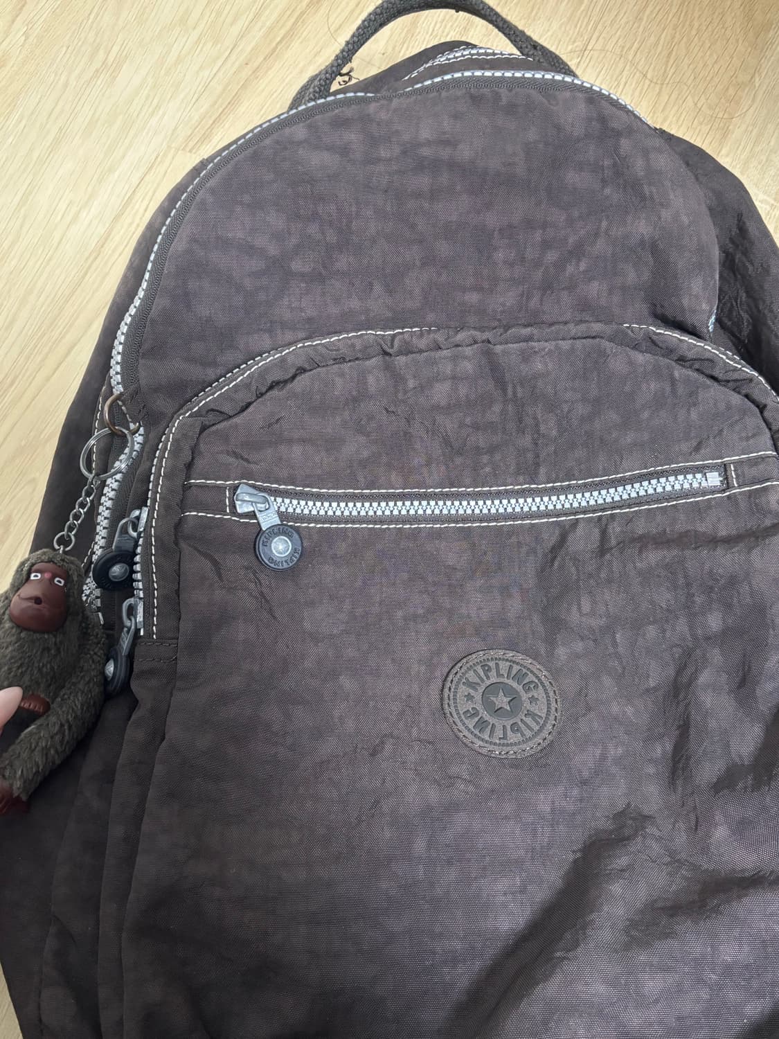 키플링 초코브라운 백팩 🤎 상품이미지2