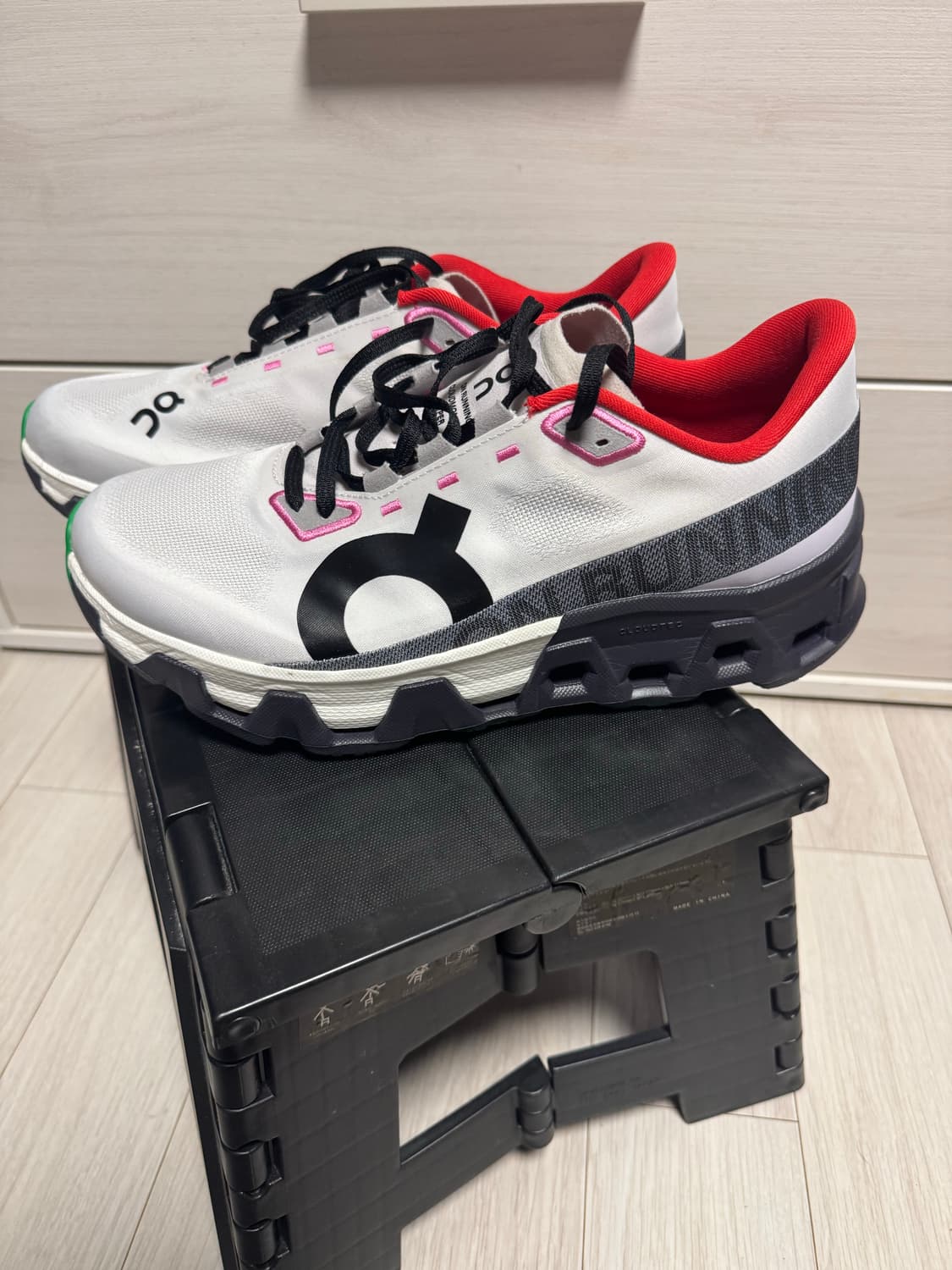 온러닝 클라우드몬스터 하이퍼 1회착용 상품이미지1