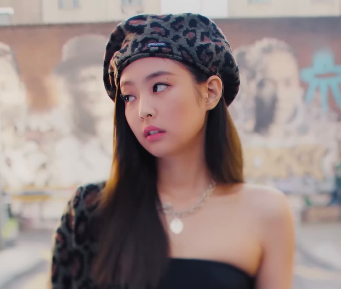 💖최저가격💖[새상품] 제니 solo 뮤비착장 레오파드 가디건 상품이미지3