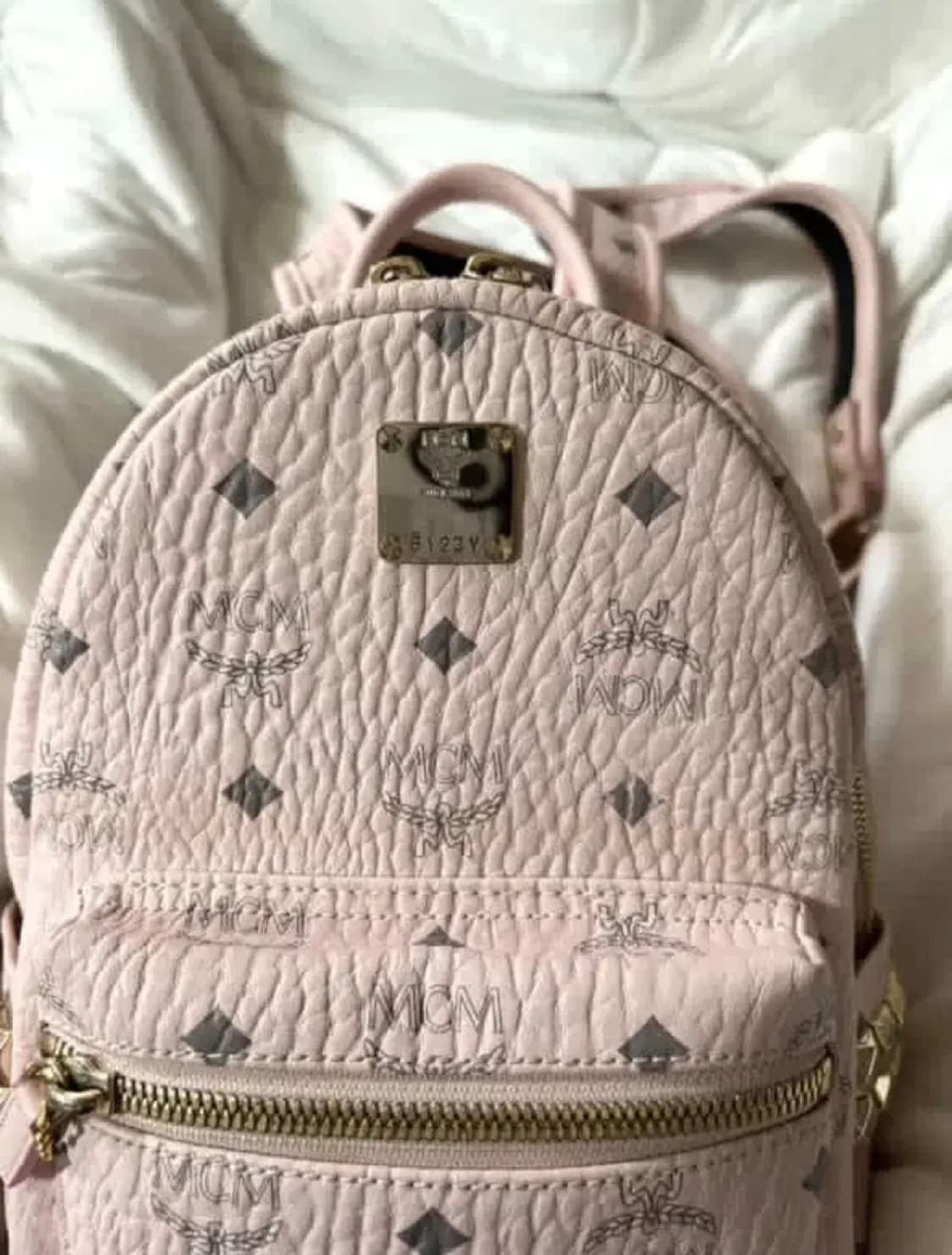 가격고정)mcm파우더핑크 미니 양지뢰히메갸루핀터베메클리즈리사stc대장 상품이미지8