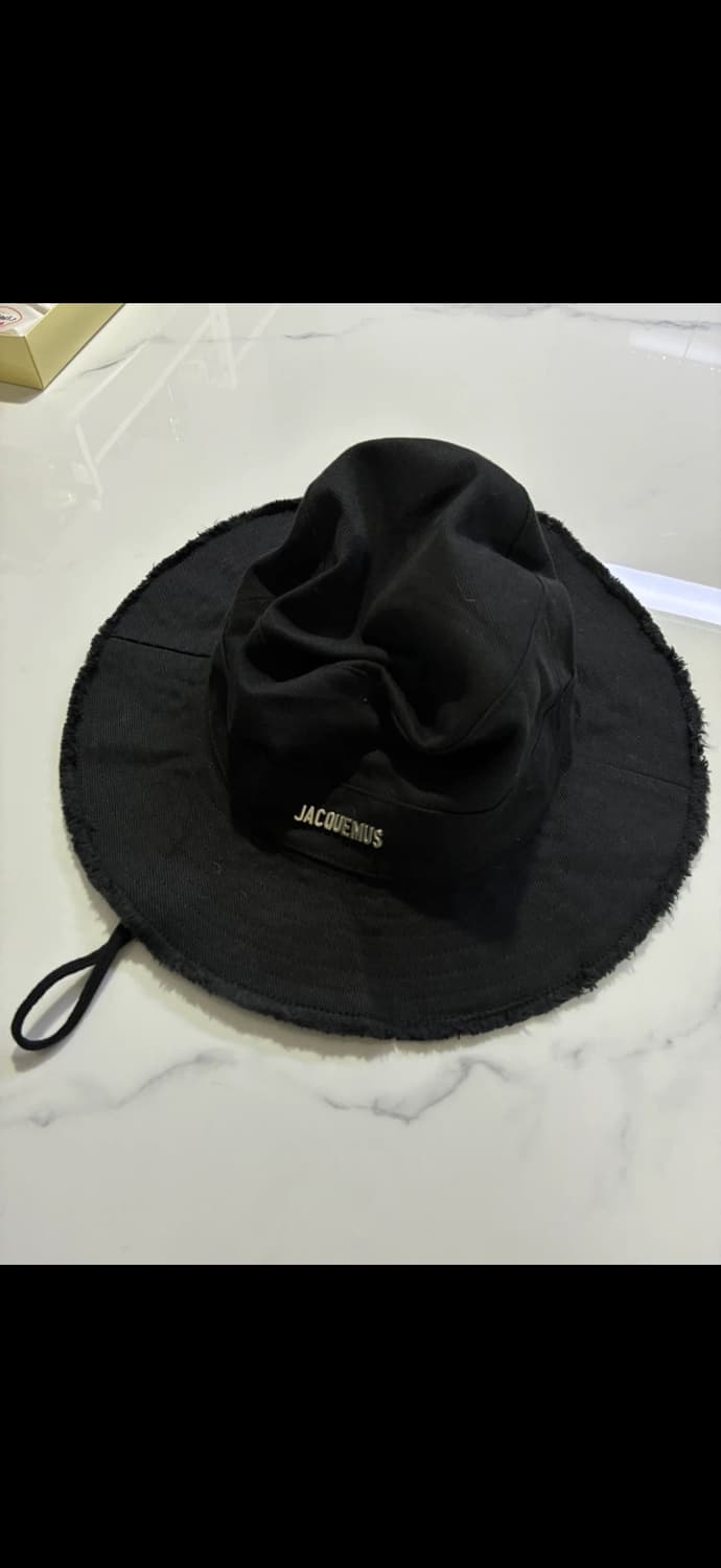자크뮈스 르 밥 아티초크 버킷햇 블랙(58 사이즈) 상품이미지1