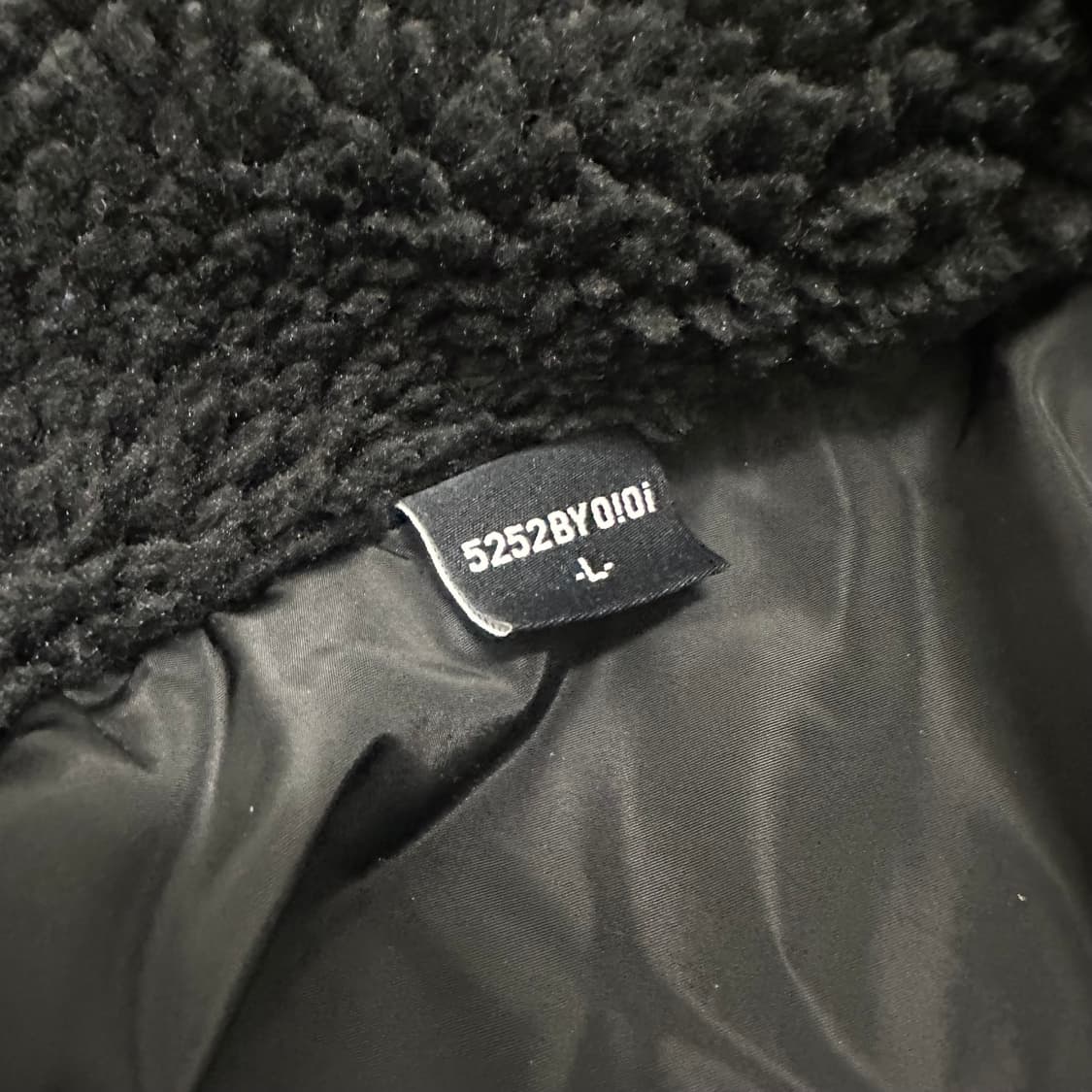 OiOi Seoul 오아이오아이 서울 뽀글이 털 롱 집업 블랙 L 상품이미지3