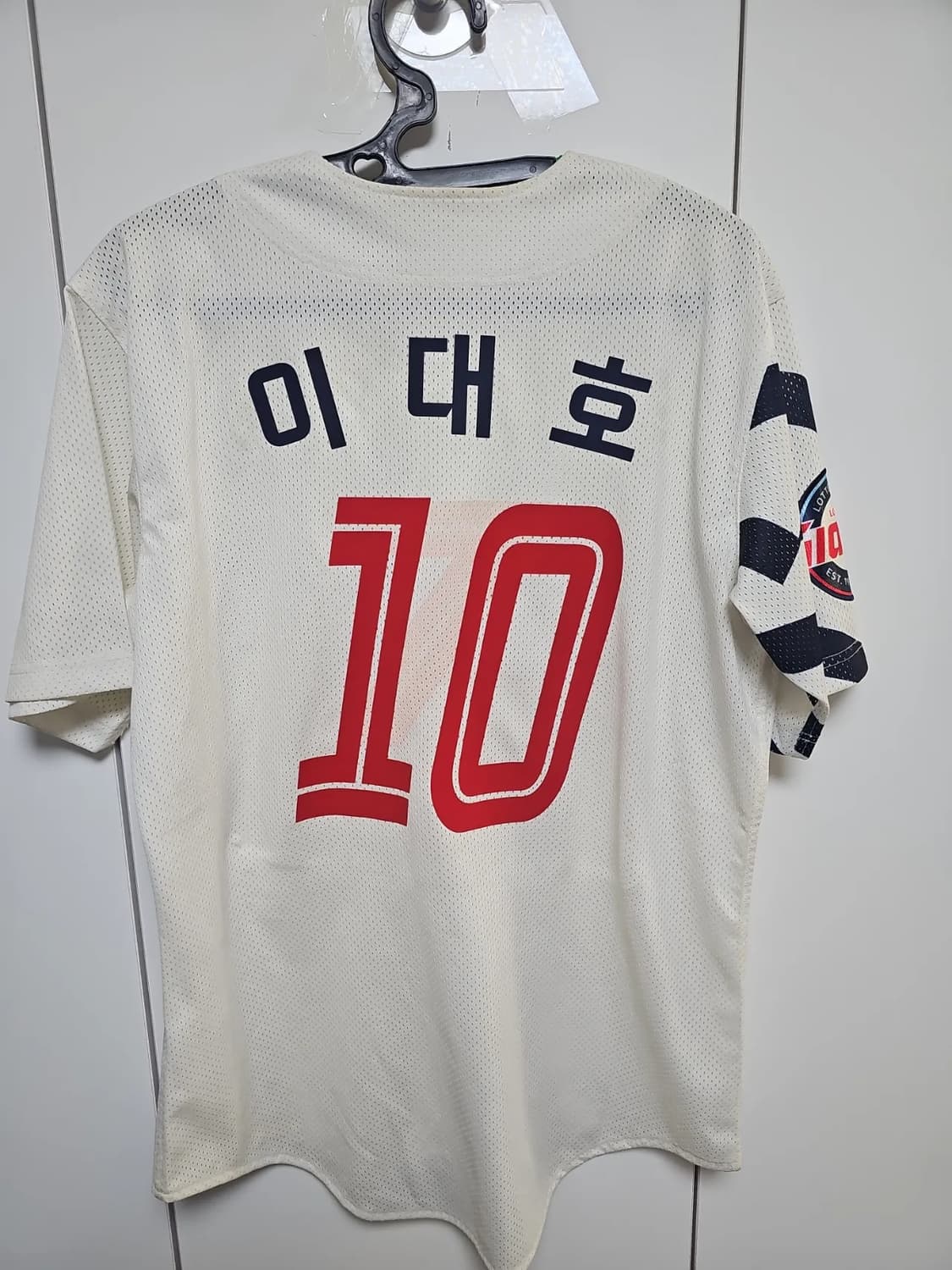 롯데자이언츠 유니폼 100사이즈 이대호 마킹 팝니다  상품이미지2