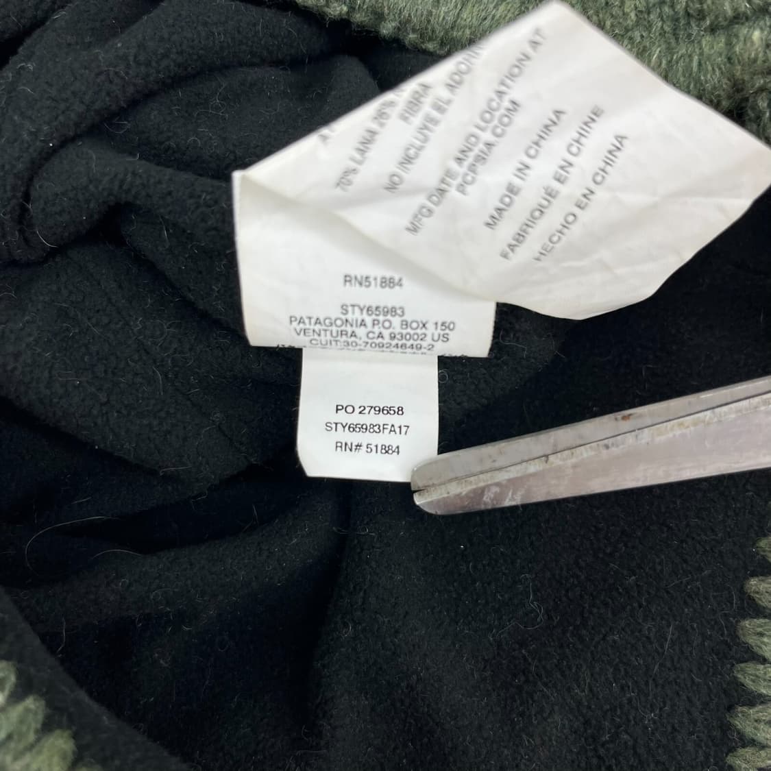 파타고니아 니트이어플랩 폼폼 비니 상품이미지5